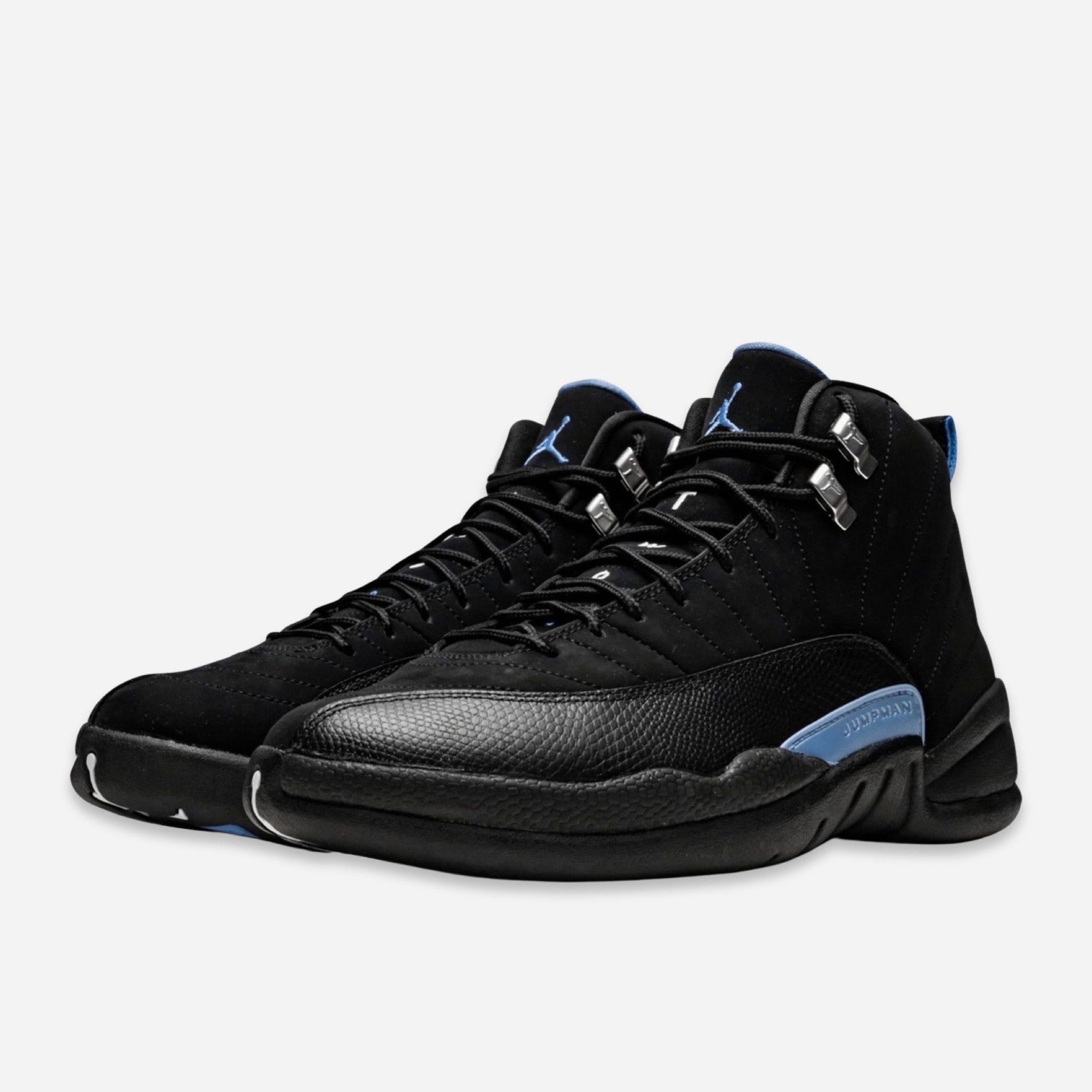 (Men's) Air Jordan 12 Retro 'UNC Nubuck' (2009) 130690-018 Air Jordan 12 Game-Ready Sneakers