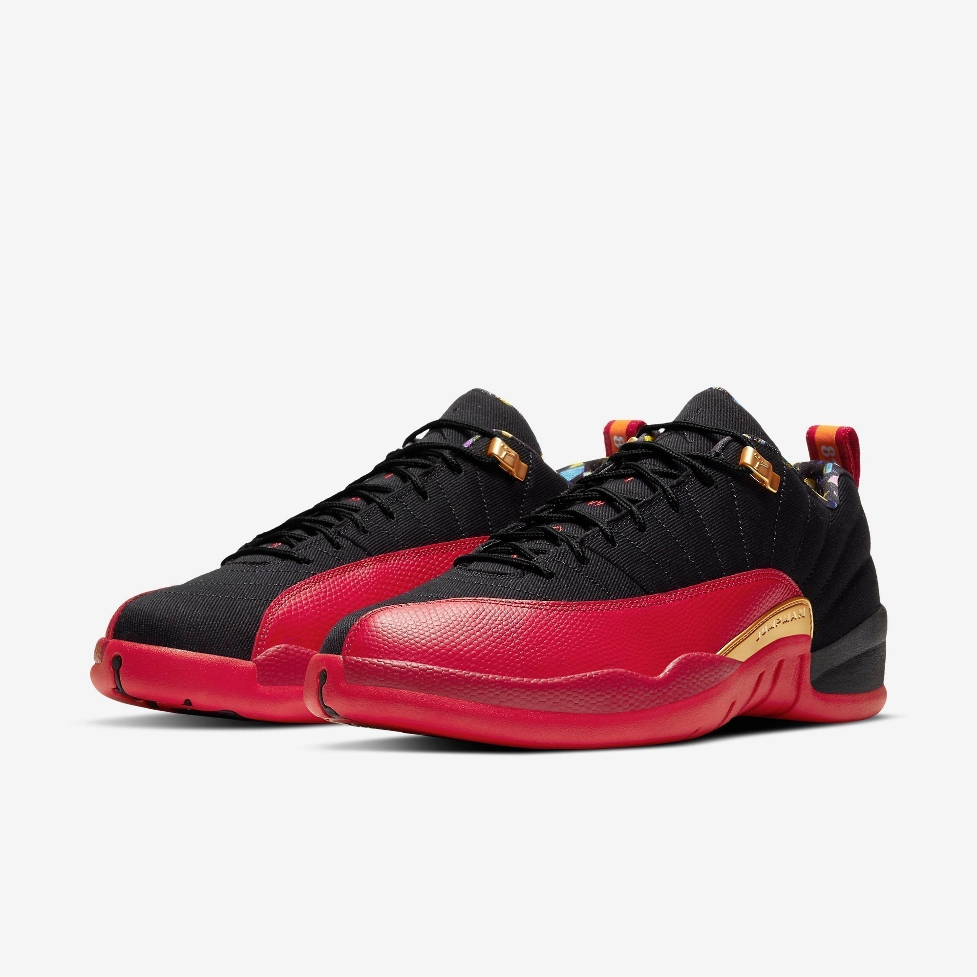 (Men's) Air Jordan 12 Retro Low SE 'Super Bowl LV' (2021) DC1059-001 Air Jordan 12 Game-Ready Sneakers