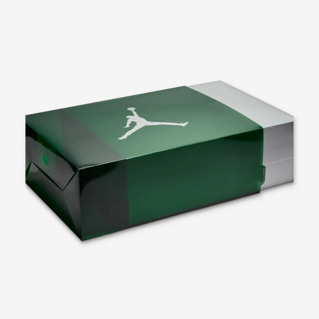 (Men's) Air Jordan 12 Retro SP x SoleFly 'Cafecito / Mocha' (2024) FZ5026-100 Air Jordan 12 Game-Ready Sneakers