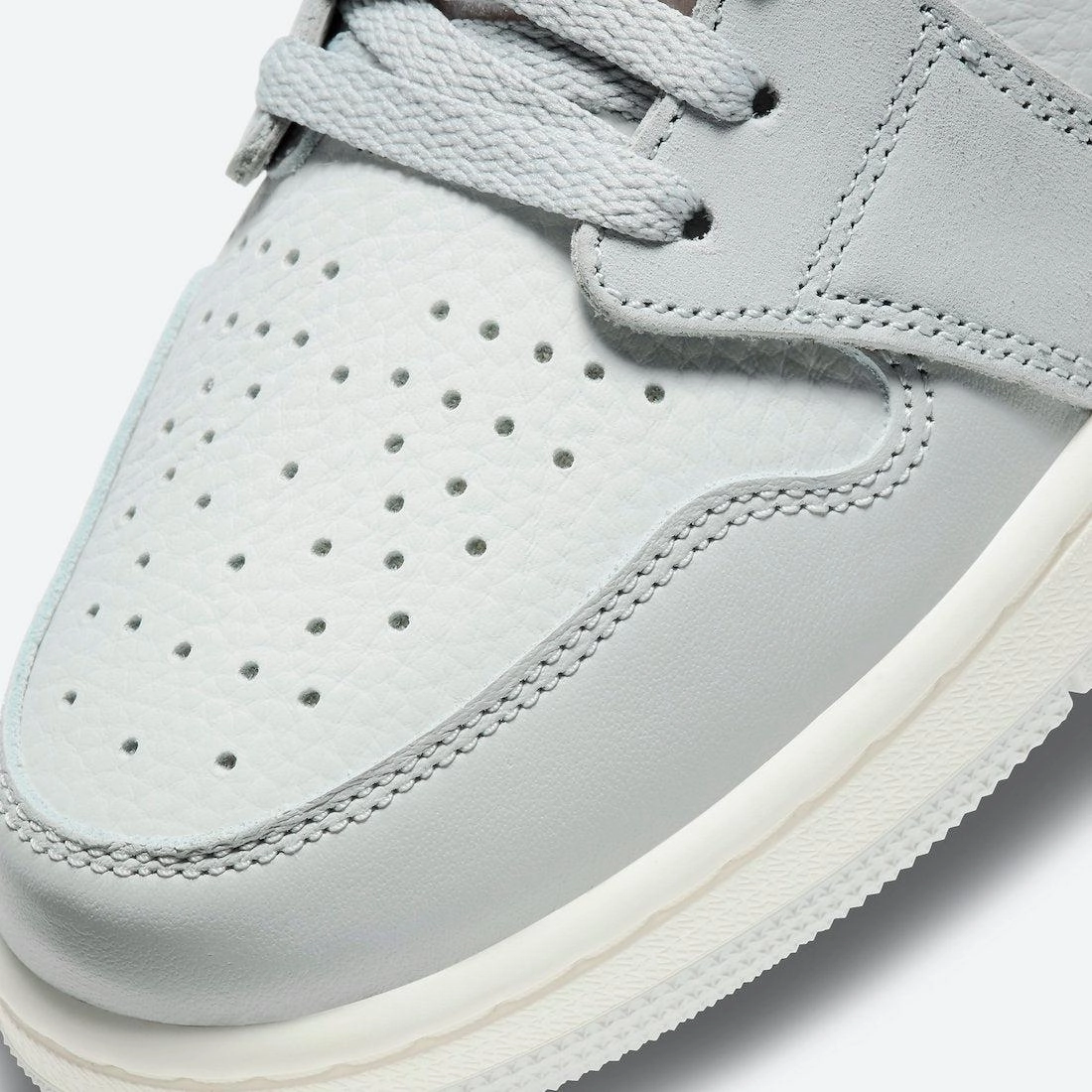 (Men's) Air Jordan 1 High Zoom Air CMFT 'London' (2021) DH4268-001 Air Jordan 1 Signature Look Sneakers