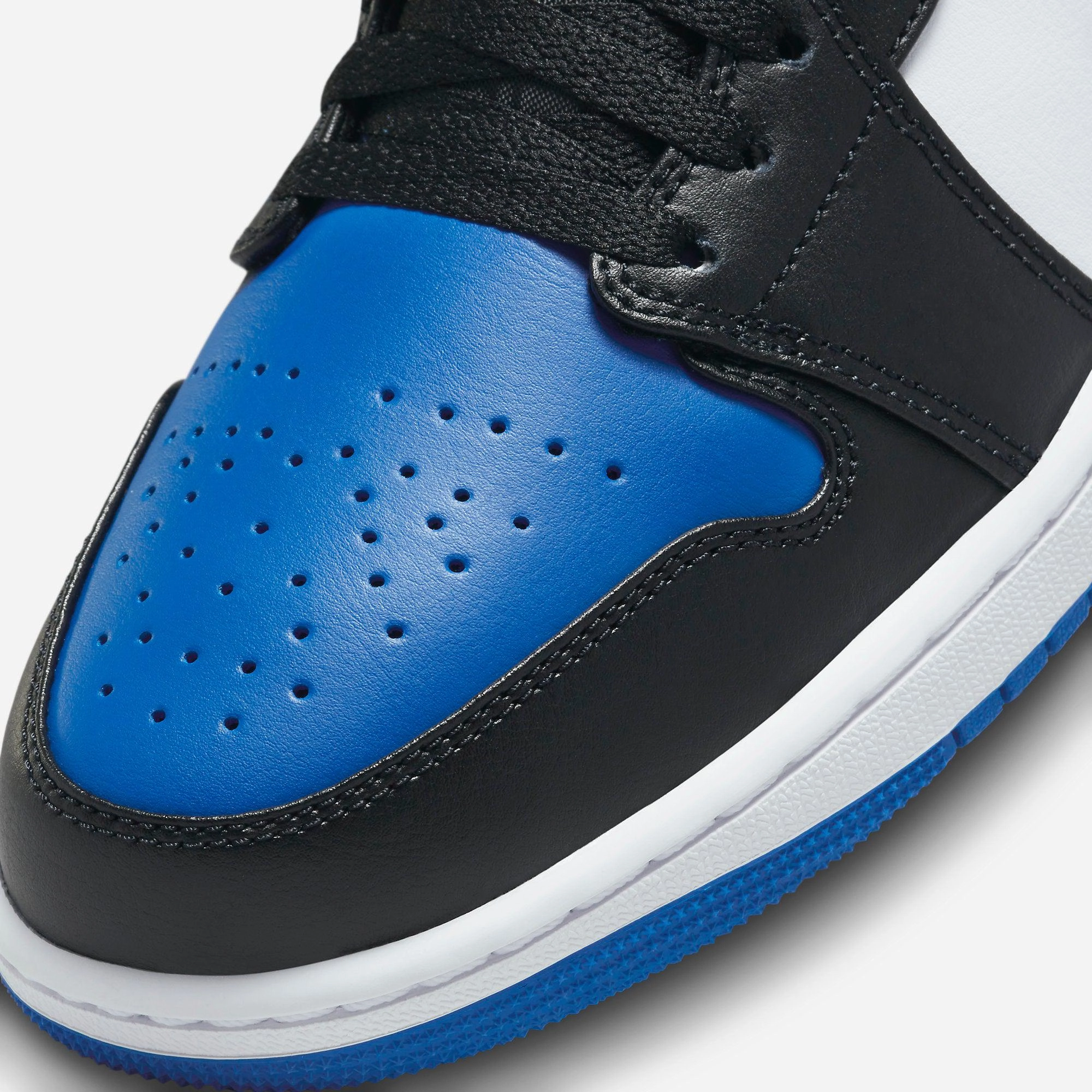 (Men's) Air Jordan 1 Low 'Alternate Royal Toe' (2023) 553558-140 Air Jordan 1 Timeless Heritage Shoes