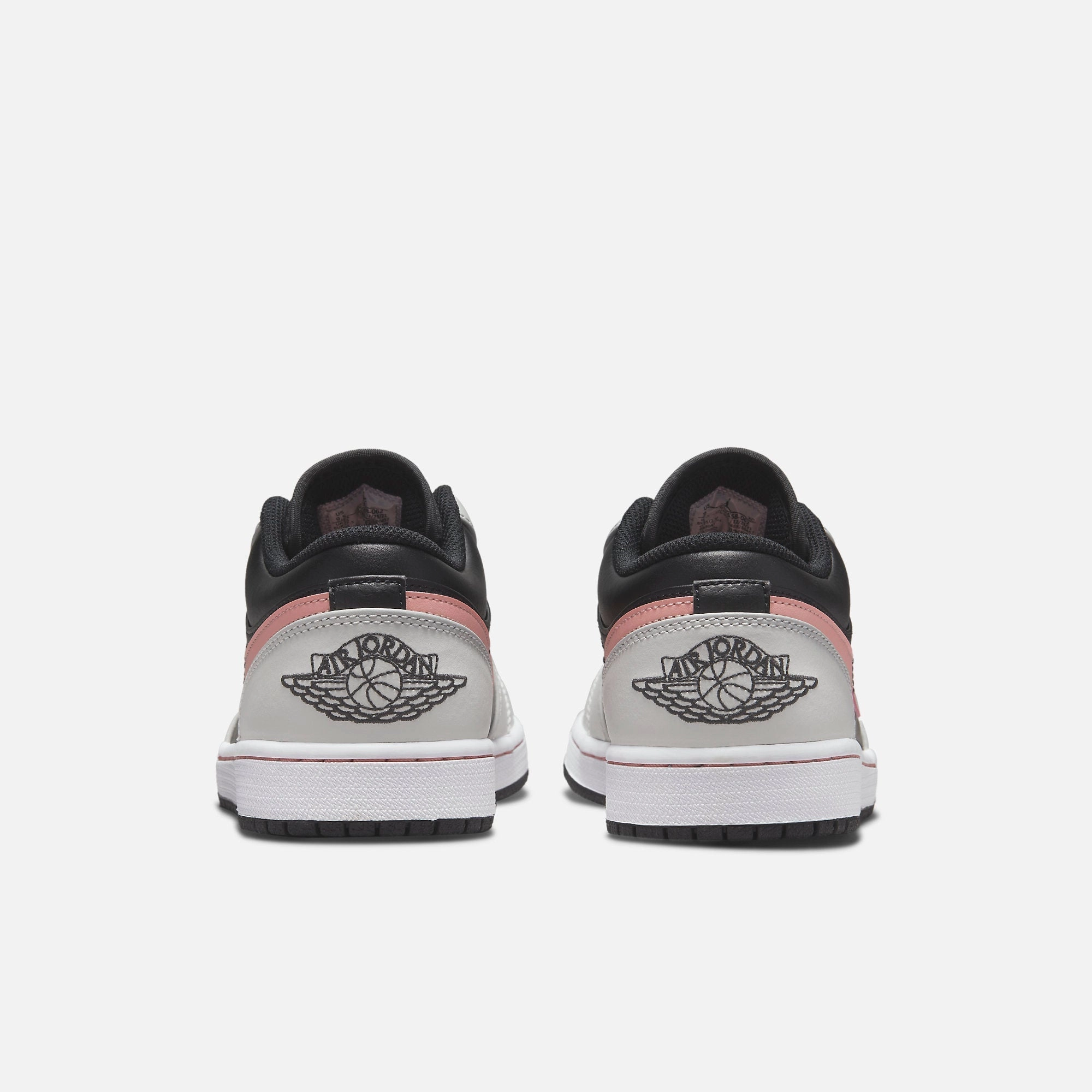 (Men's) Air Jordan 1 Low 'Grey Fog' (2022) 553558-062 Air Jordan 1 Timeless Heritage Shoes
