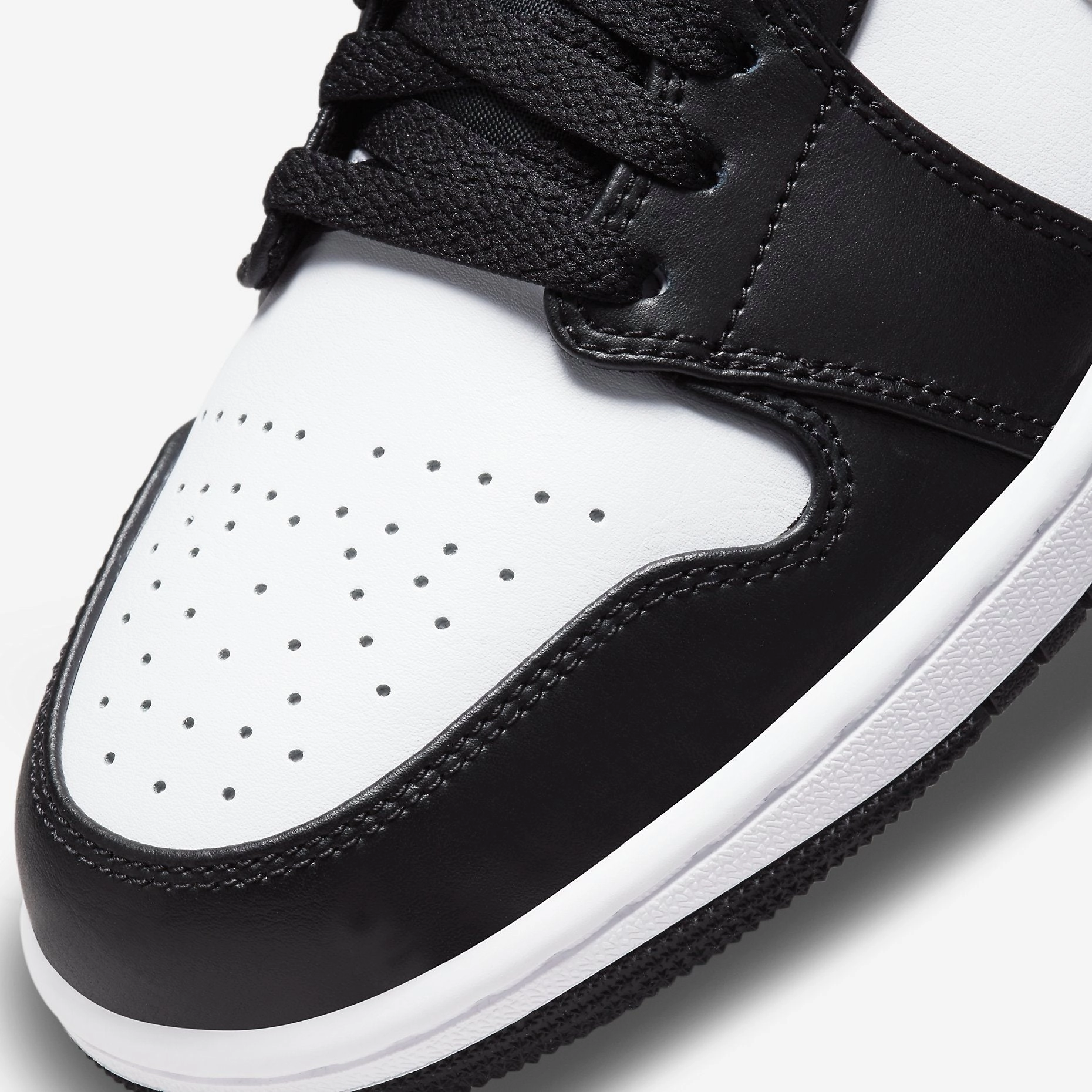 (Men's) Air Jordan 1 Low 'Shadow 2.0' (2021) 553558-040 Air Jordan 1 Signature Look Sneakers
