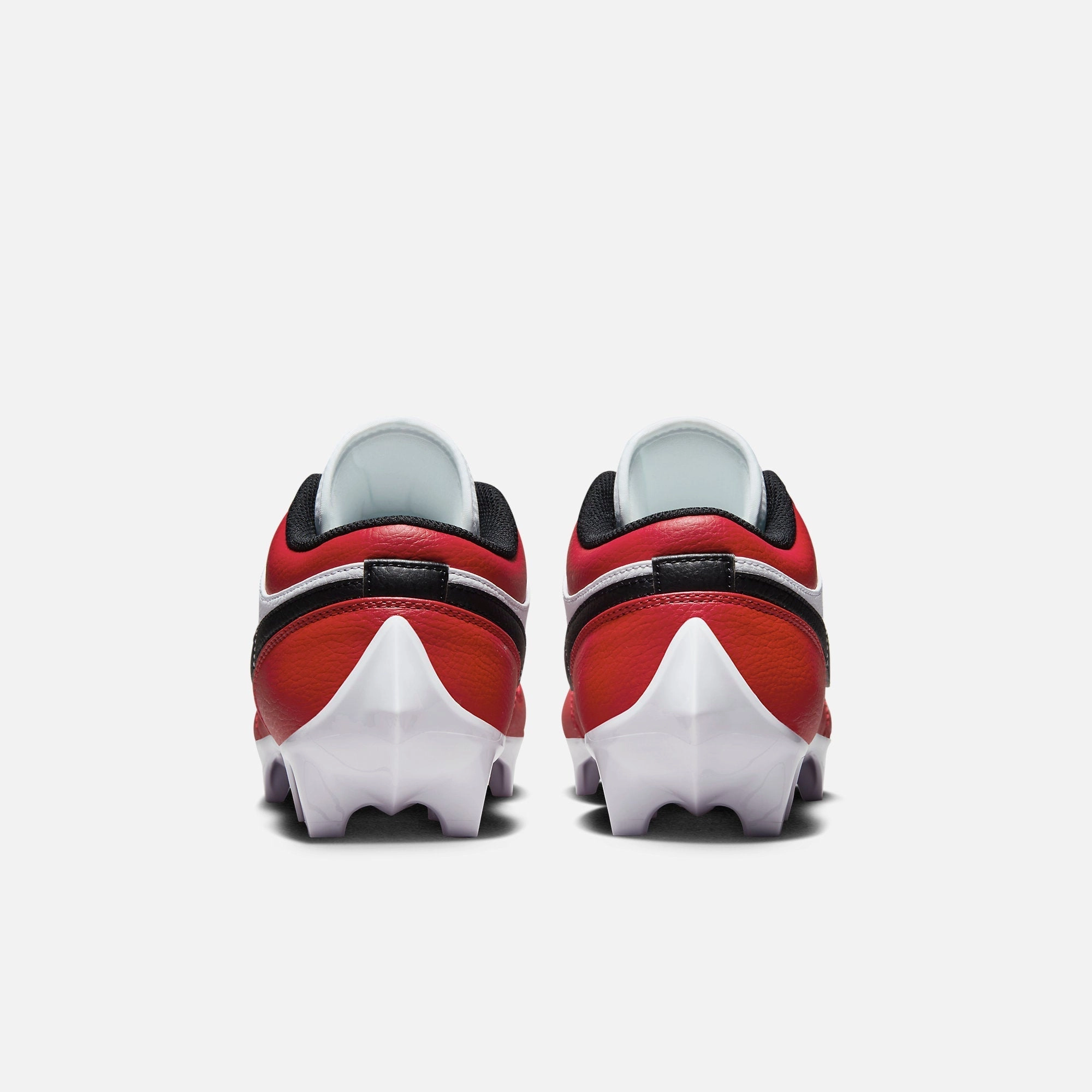 (Men's) Air Jordan 1 Low Cleat TD 'Chicago' (2023) FJ6245-106 Air Jordan 1 Timeless Heritage Shoes