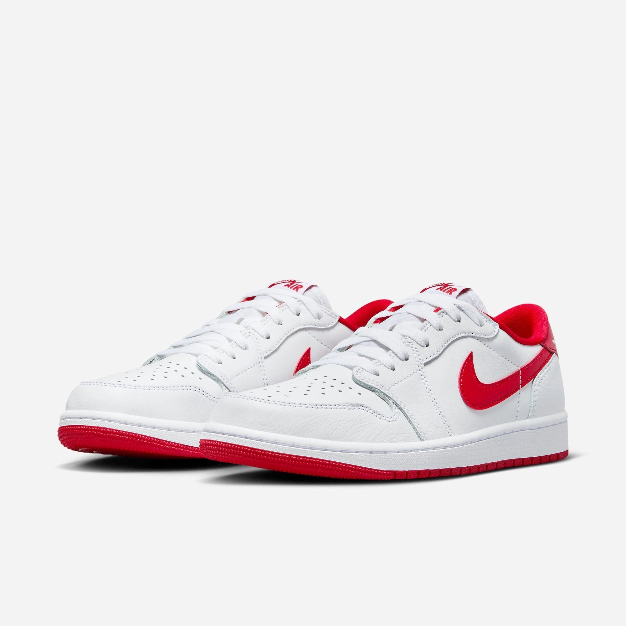 (Men's) Air Jordan 1 Low OG 'Metallic Red' (2023) CZ0790-161 Air Jordan 1 Timeless Heritage Shoes