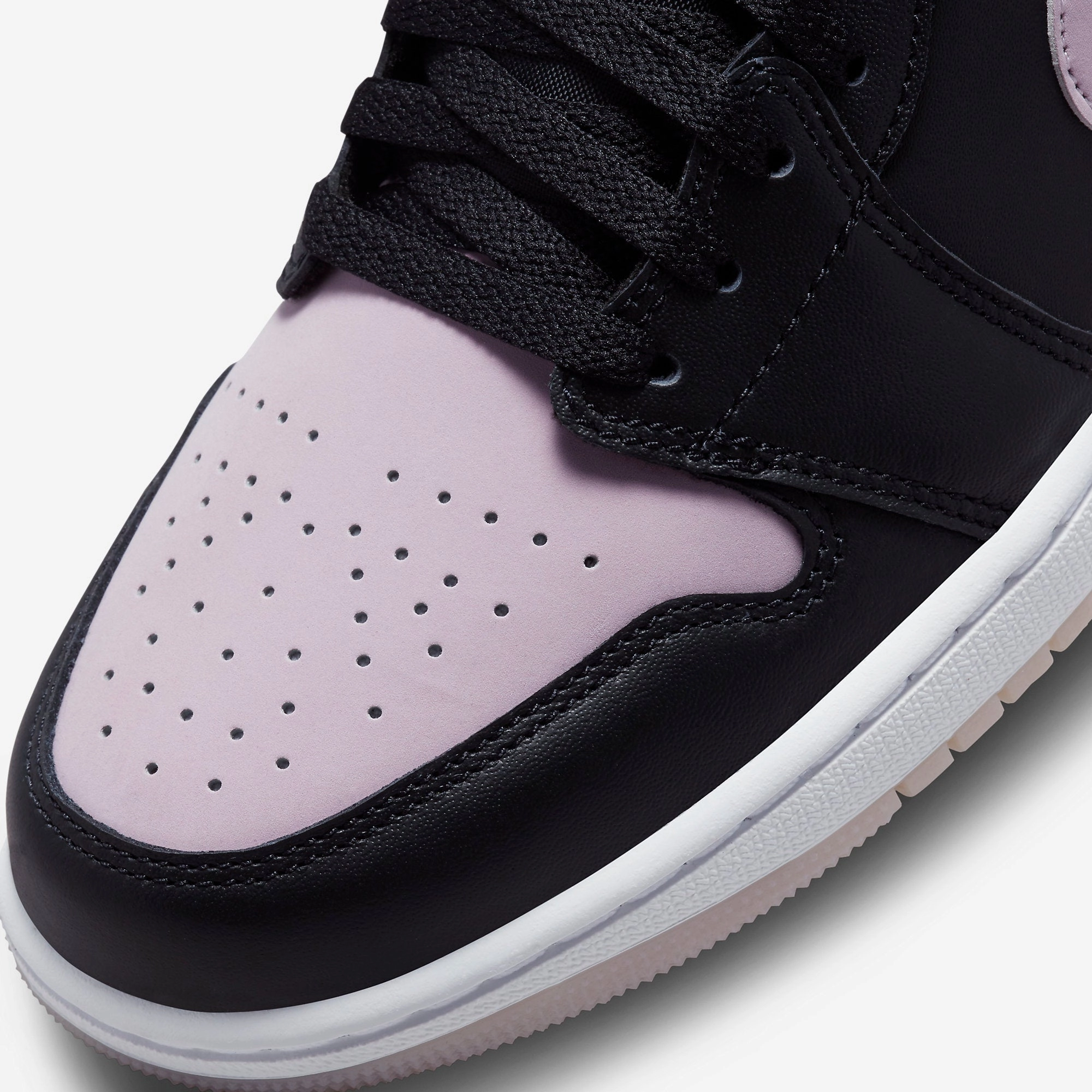 (Men's) Air Jordan 1 Low SE 'Black / Iced Lilac' (2023) DV1309-051 Air Jordan 1 Timeless Heritage Shoes