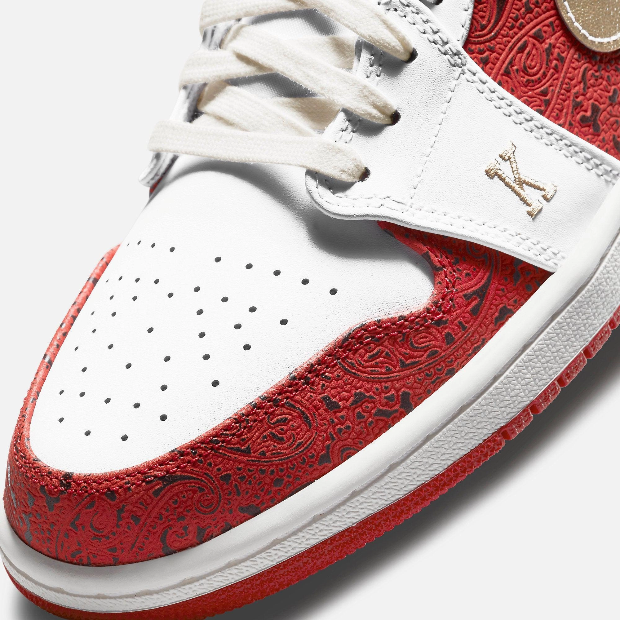 (Men's) Air Jordan 1 Low SE 'Spades' (2021) DJ5185-100 Air Jordan 1 Signature Look Sneakers