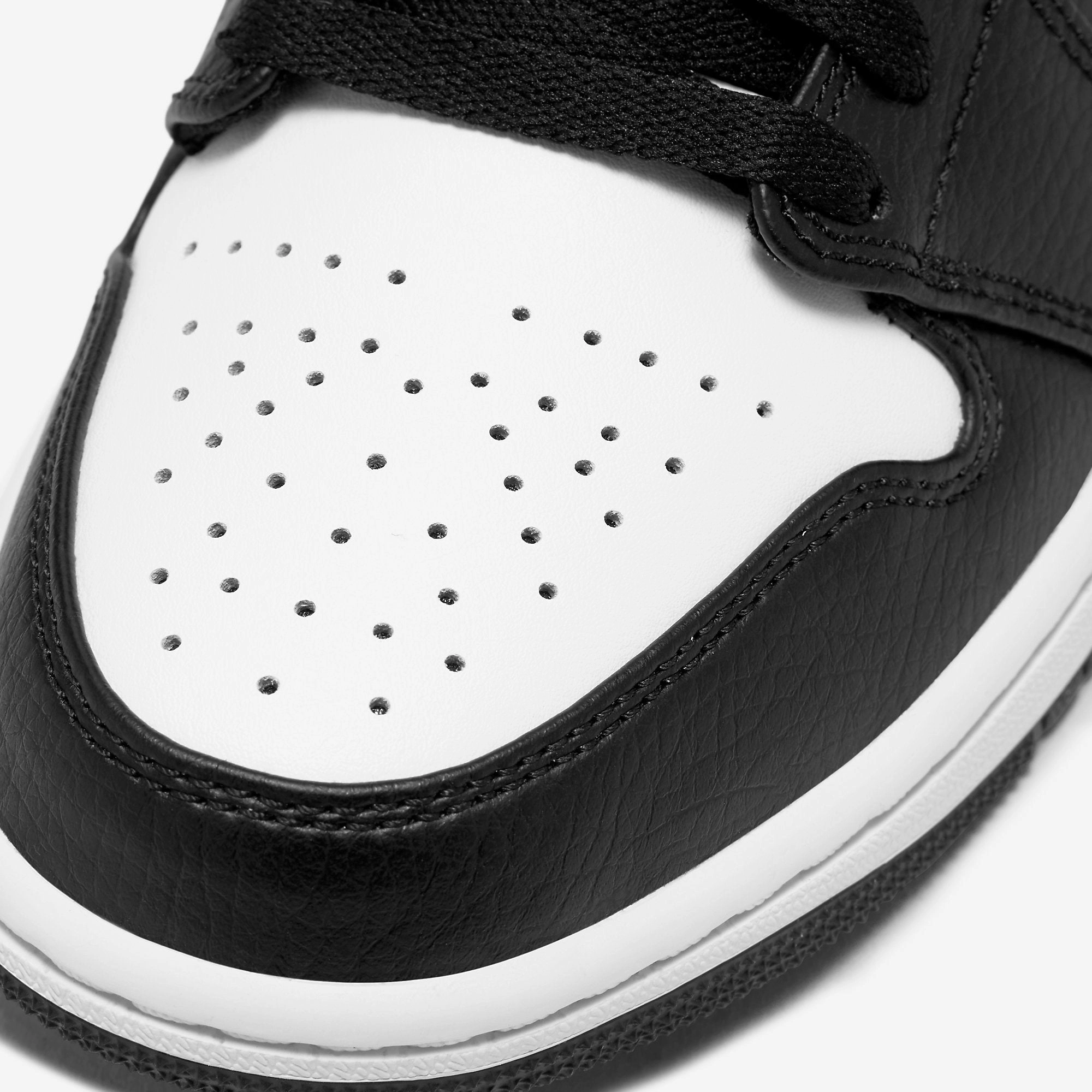 (Men's) Air Jordan 1 Mid 'Chile Red' (2021) 554724-075 Air Jordan 1 Signature Look Sneakers