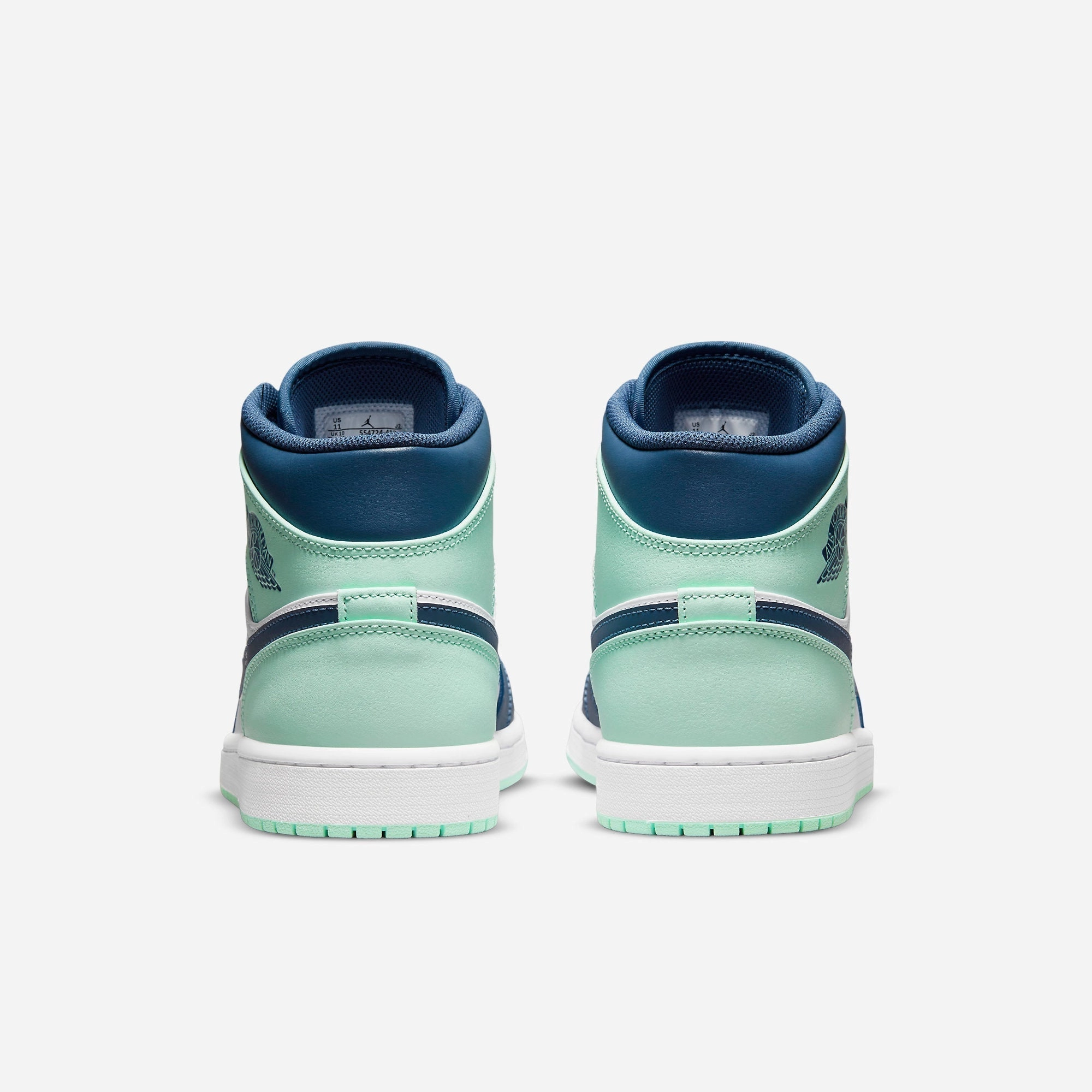 (Men's) Air Jordan 1 Mid 'Mystic Navy' (2022) 554724-413 Air Jordan 1 Timeless Heritage Shoes