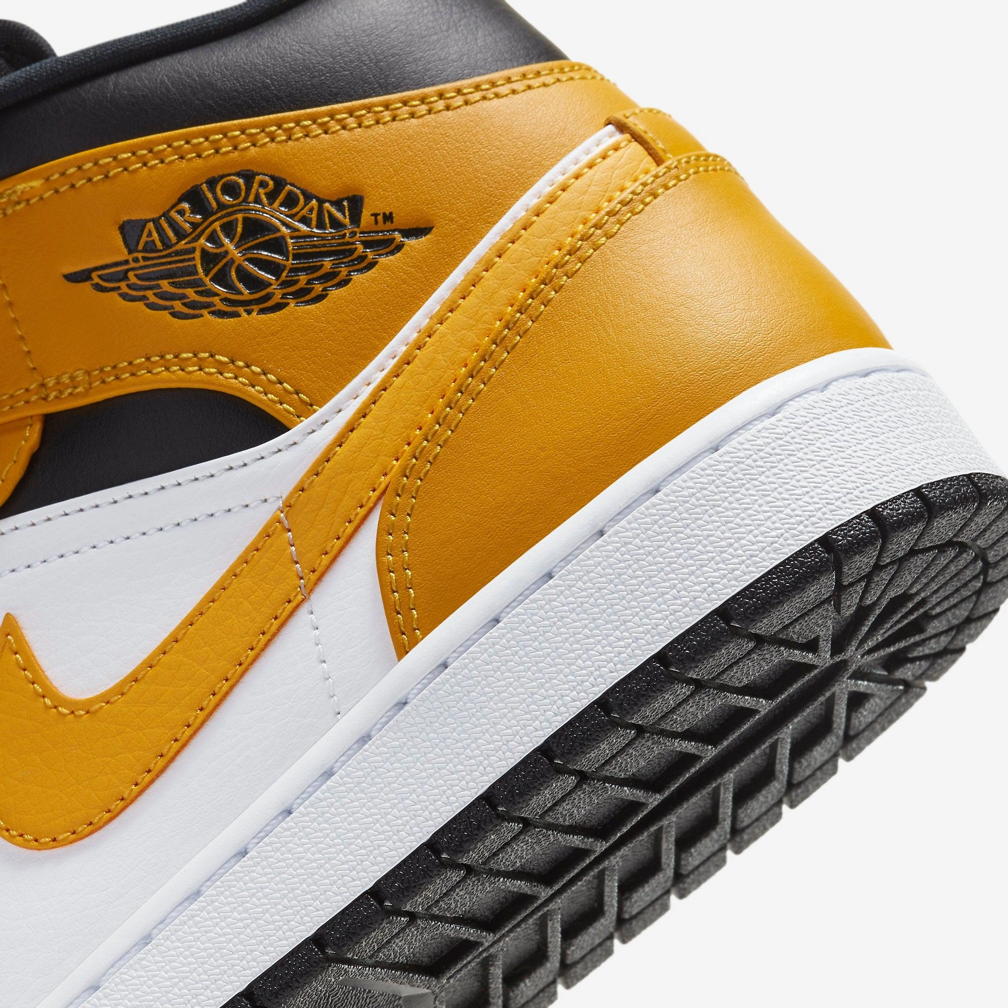 (Men's) Air Jordan 1 Mid 'University Gold' (2021) 554724-170 Air Jordan 1 Signature Look Sneakers