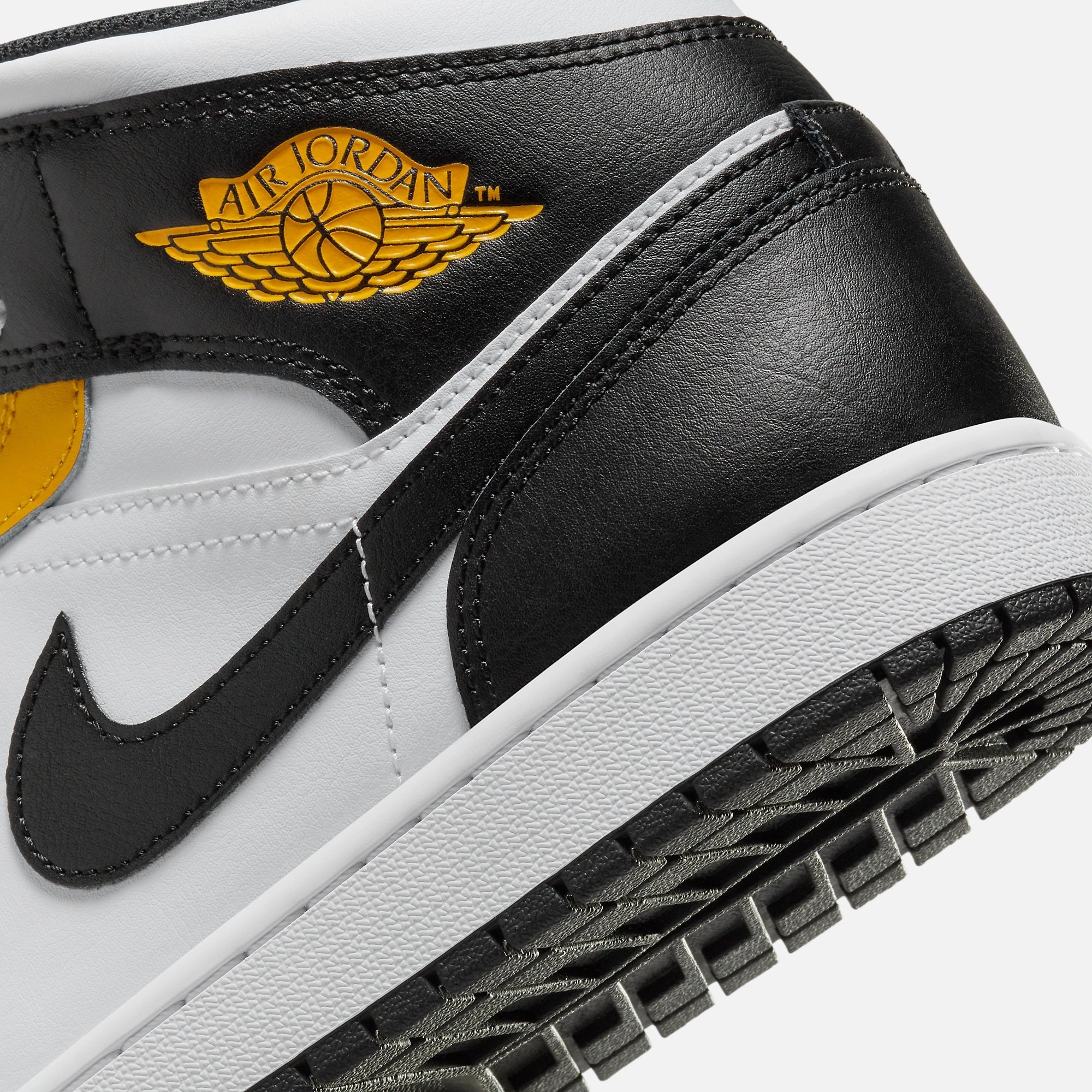 (Men's) Air Jordan 1 Mid 'Yellow Ochre' (2023) DQ8426-701 Air Jordan 1 Original Colorway Shoes