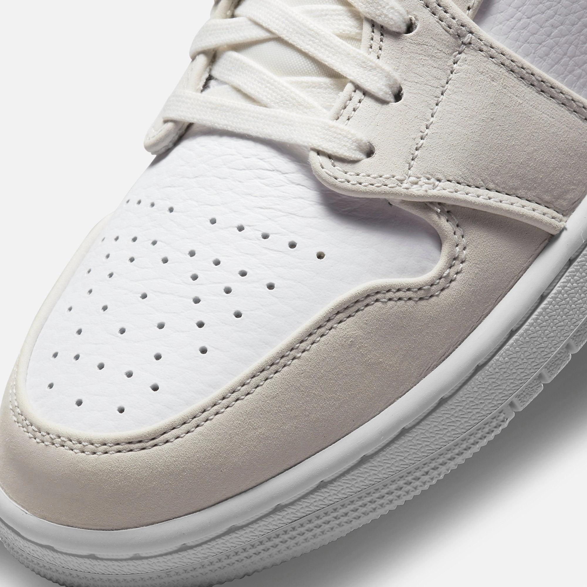 (Men's) Air Jordan 1 Mid MEM2 'Tan Suede' (2021) DO6726-100 Air Jordan 1 Timeless Heritage Shoes