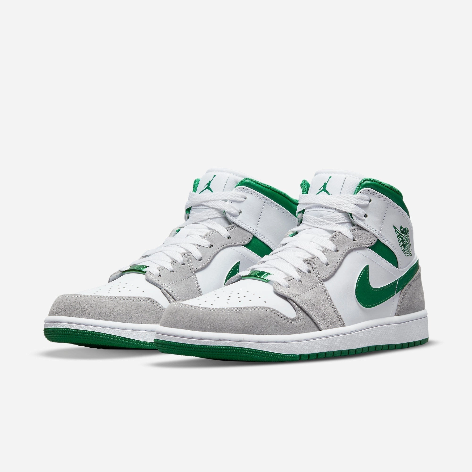 (Men's) Air Jordan 1 Mid SE 'Grey Pine' (2021) DC7294-103 Air Jordan 1 Signature Look Sneakers