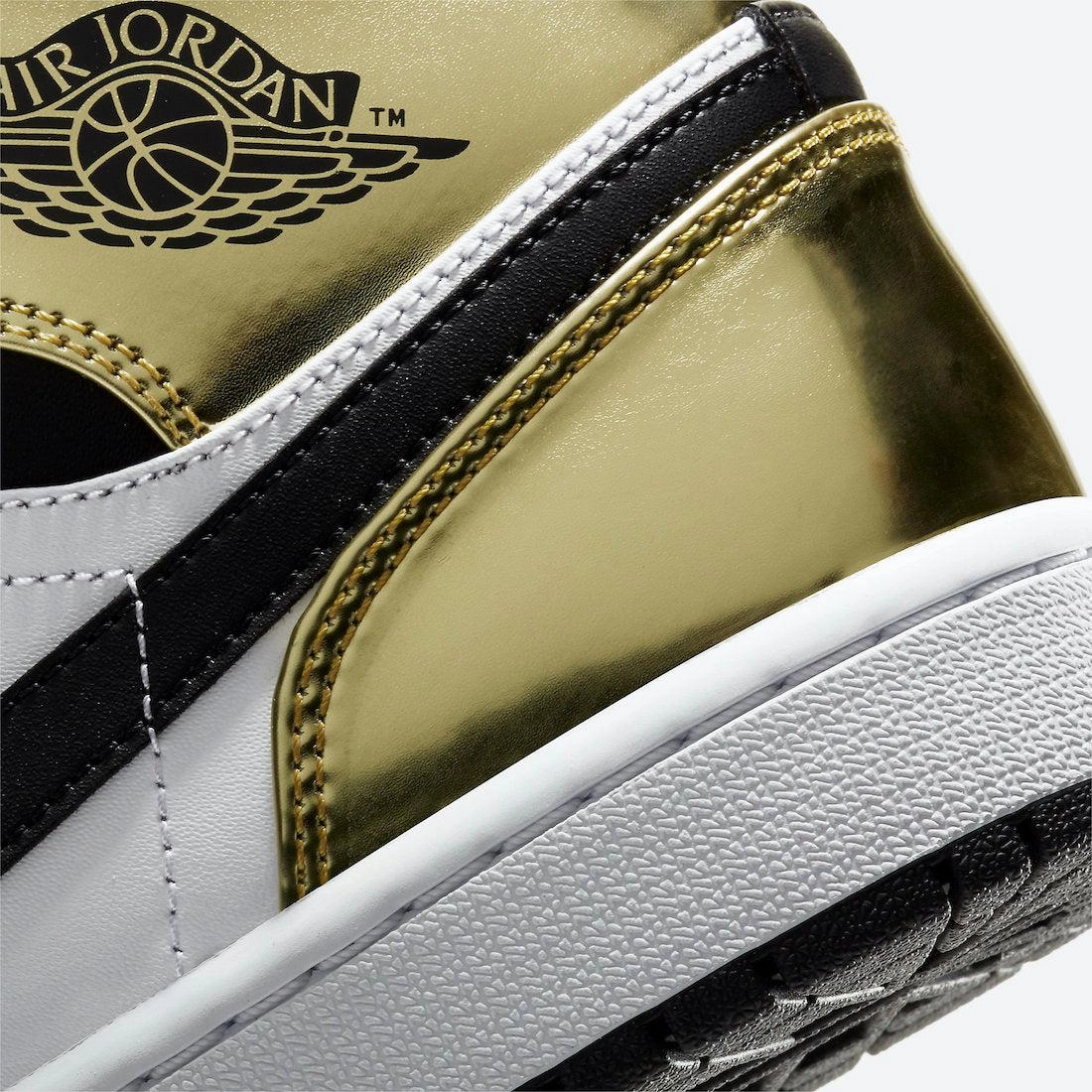 (Men's) Air Jordan 1 Mid SE 'Metallic Gold' (2020) DC1419-700 Air Jordan 1 Original Colorway Shoes