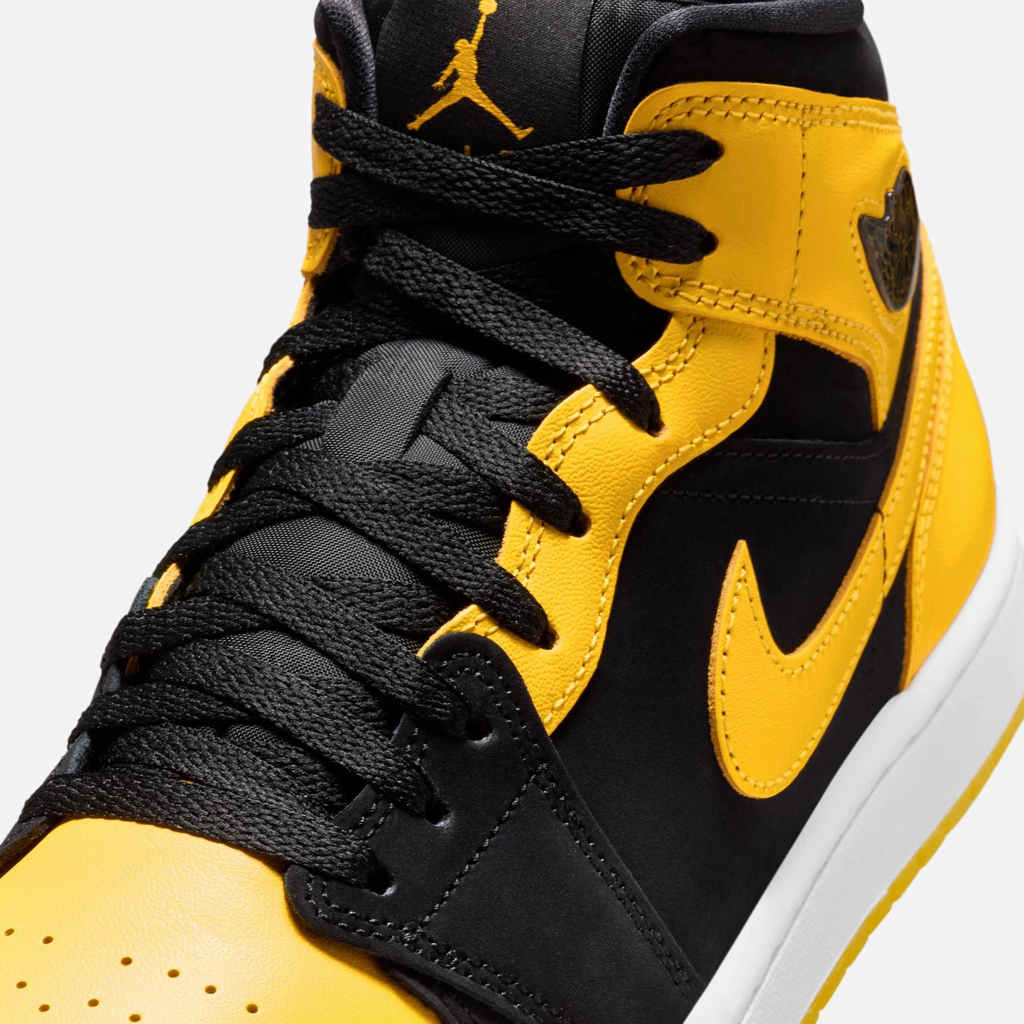 (Men's) Air Jordan 1 Mid SE 'New Love' (2025) HJ6654-071 Air Jordan 1 Original Colorway Shoes