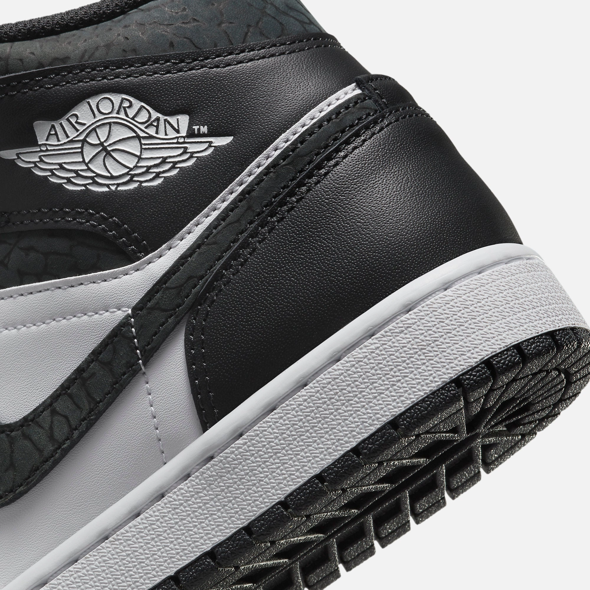 (Men's) Air Jordan 1 Mid SE 'Panda Elephant' (2023) FB9911-001 Air Jordan 1 Original Colorway Shoes