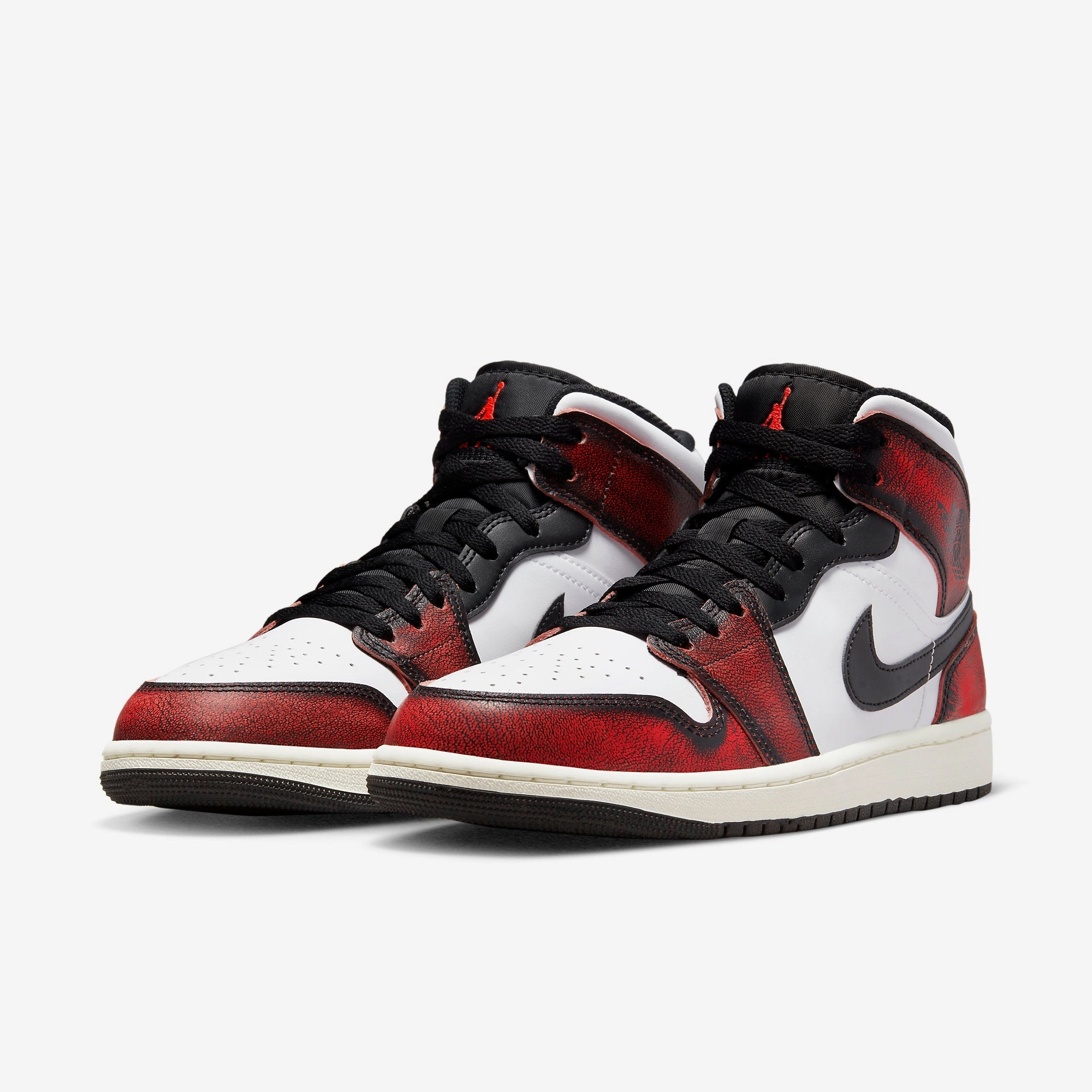 (Men's) Air Jordan 1 Mid SE 'Wear-Away Chicago' (2022) DV9565-006 Air Jordan 1 Original Colorway Shoes