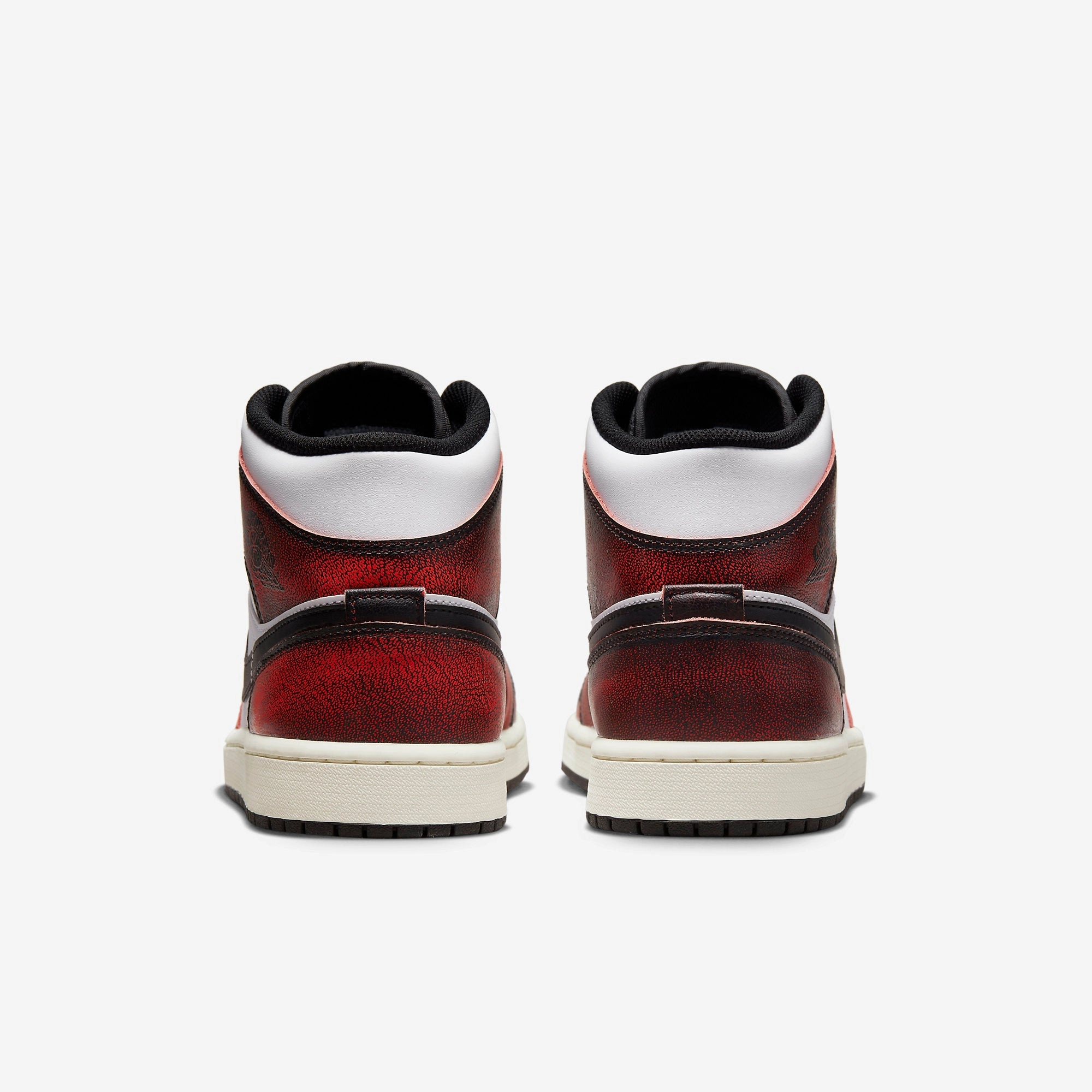(Men's) Air Jordan 1 Mid SE 'Wear-Away Chicago' (2022) DV9565-006 Air Jordan 1 Original Colorway Shoes