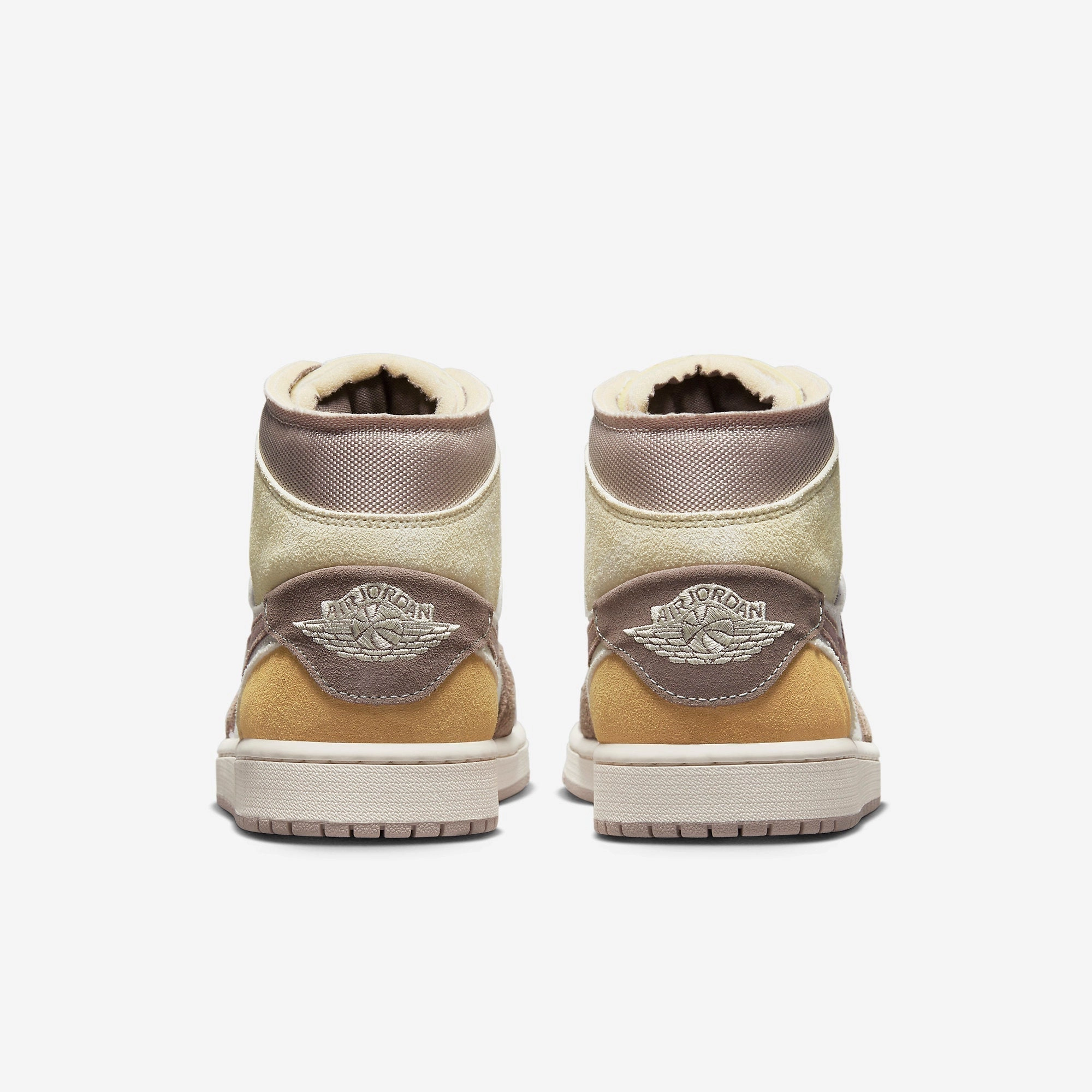 (Men's) Air Jordan 1 Mid SE Craft 'Inside Out Taupe Haze' (2023) DM9652-102 Air Jordan 1 Timeless Heritage Shoes