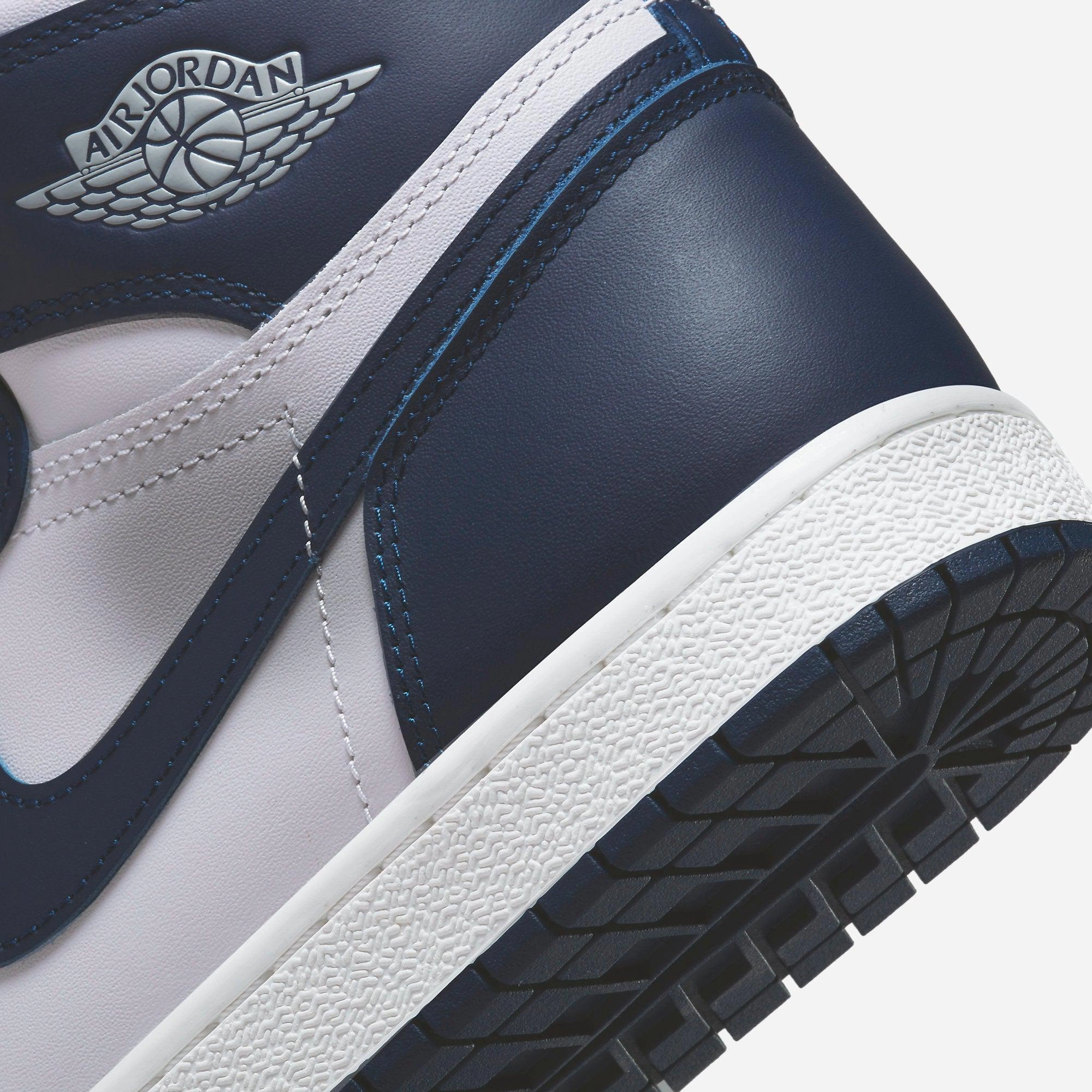 (Men's) Air Jordan 1 Retro High OG '85 'Georgetown Hoyas' (2022) BQ4422-400 Air Jordan 1 Signature Look Sneakers