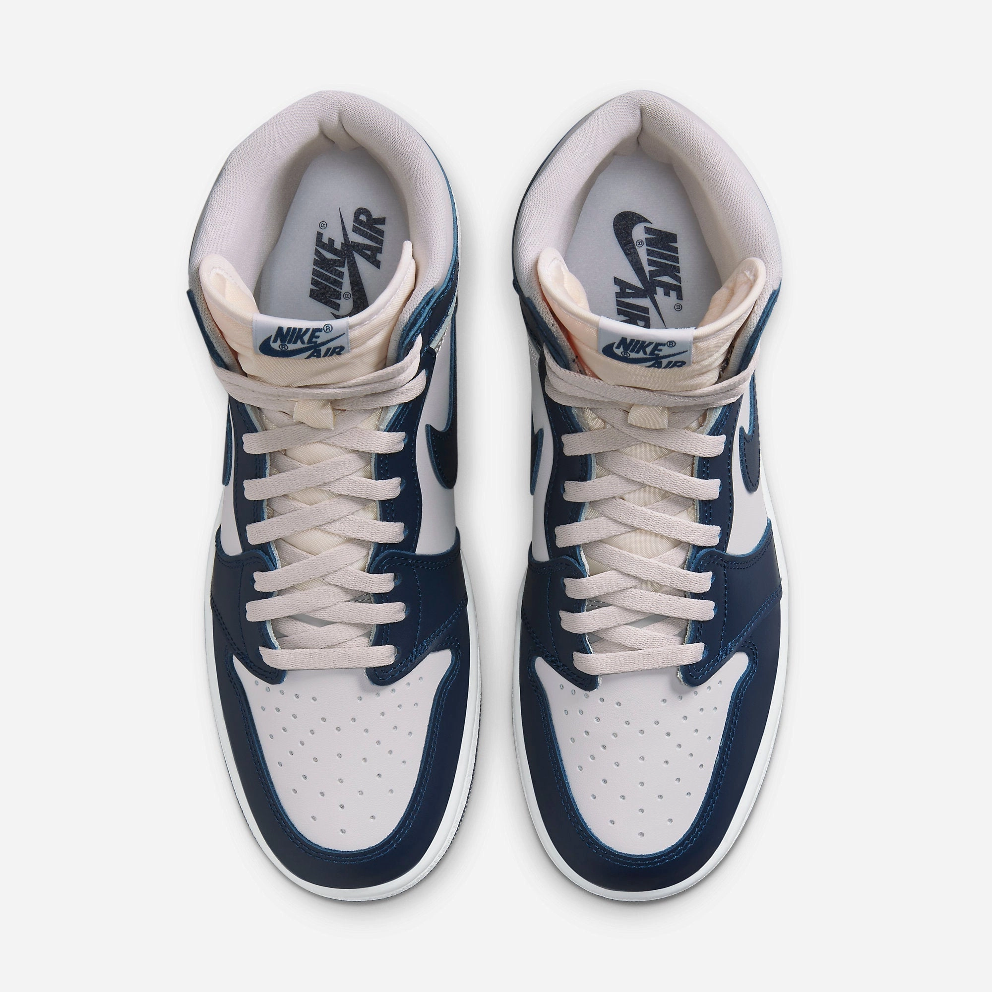 (Men's) Air Jordan 1 Retro High OG '85 'Georgetown Hoyas' (2022) BQ4422-400 Air Jordan 1 Signature Look Sneakers