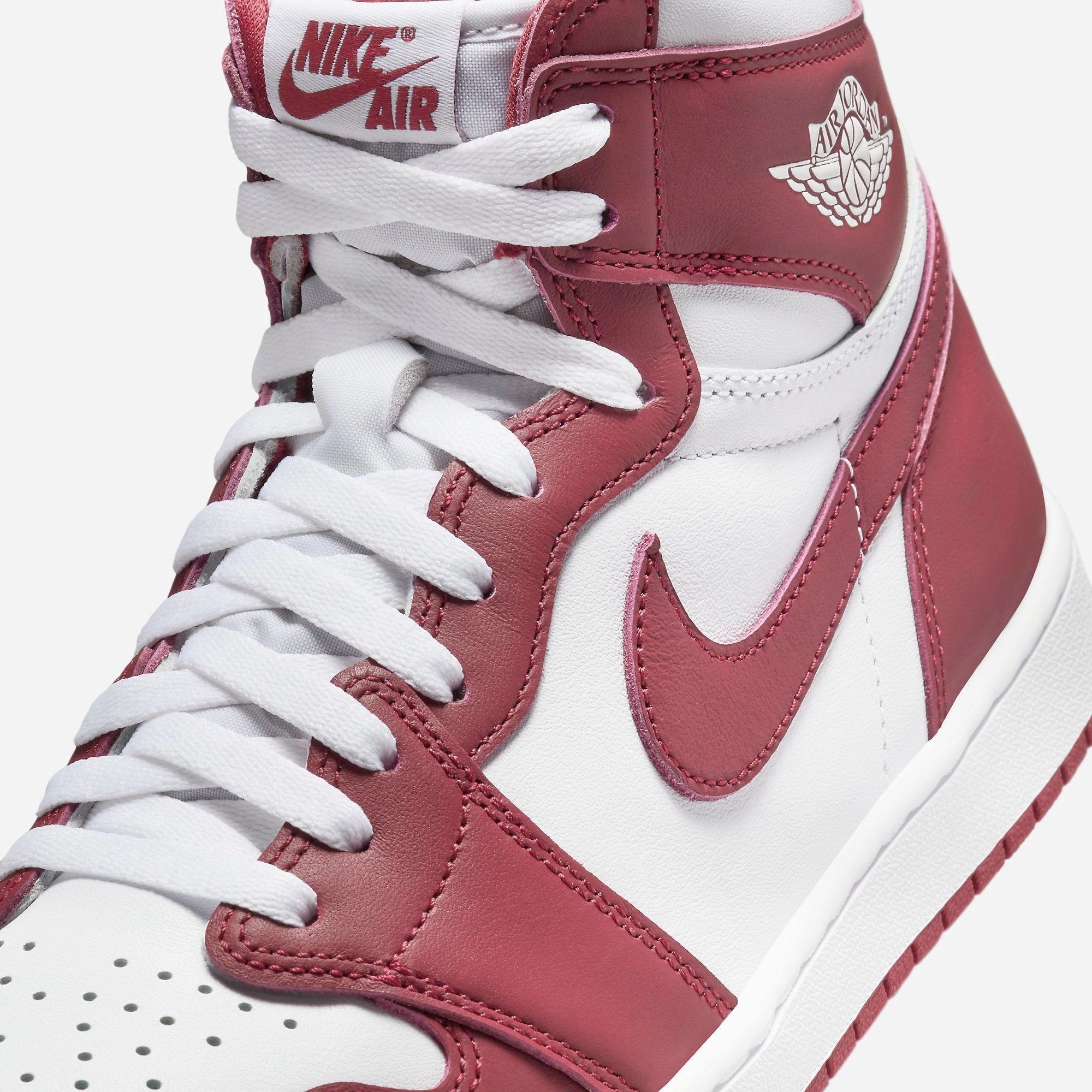 (Men's) Air Jordan 1 Retro High OG 'Artisanal / Team Red' (2024) DZ5485-160 Air Jordan 1 Original Colorway Shoes