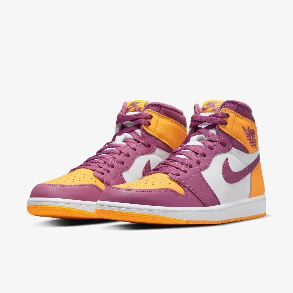 (Men's) Air Jordan 1 Retro High OG 'Brotherhood' (2022) 555088-706 Air Jordan 1 Original Colorway Shoes