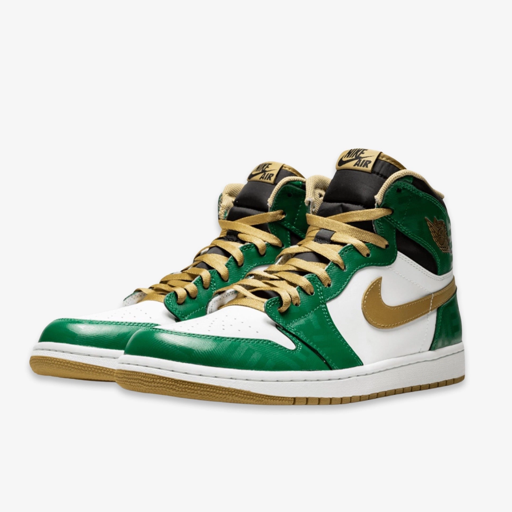 (Men's) Air Jordan 1 Retro High OG 'Celtics' (2013) 555088-315 Air Jordan 1 Signature Look Sneakers