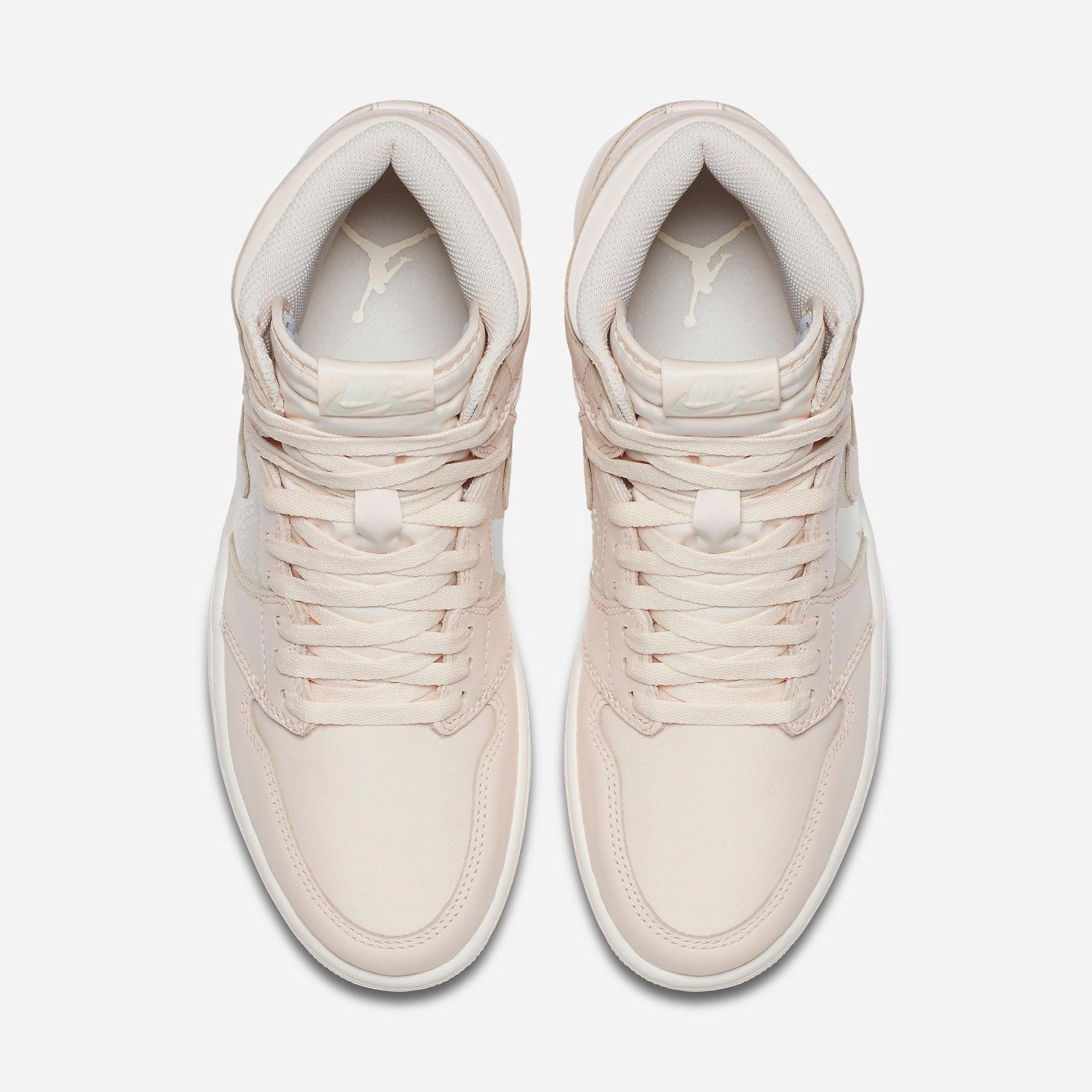 (Men's) Air Jordan 1 Retro High OG 'Guava Ice' (2018) 555088-801 Air Jordan 1 Signature Look Sneakers