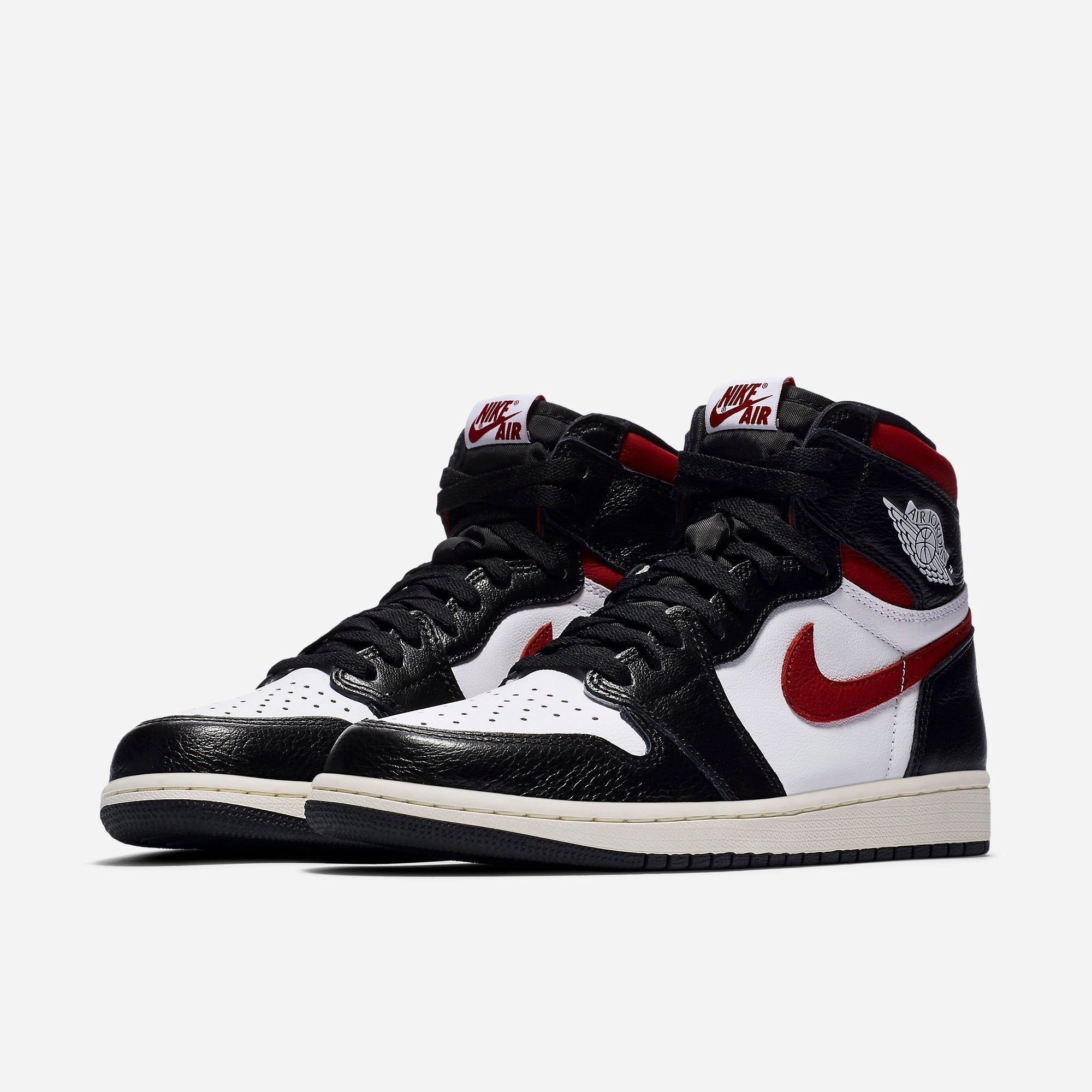 (Men's) Air Jordan 1 Retro High OG 'Gym Red' (2019) 555088-061 Air Jordan 1 Retro Court Sneakers