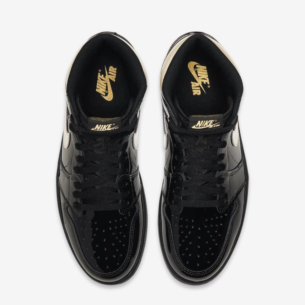 (Men's) Air Jordan 1 Retro High OG 'Metallic Gold' (2020) 555088-032 Air Jordan 1 Retro Court Sneakers