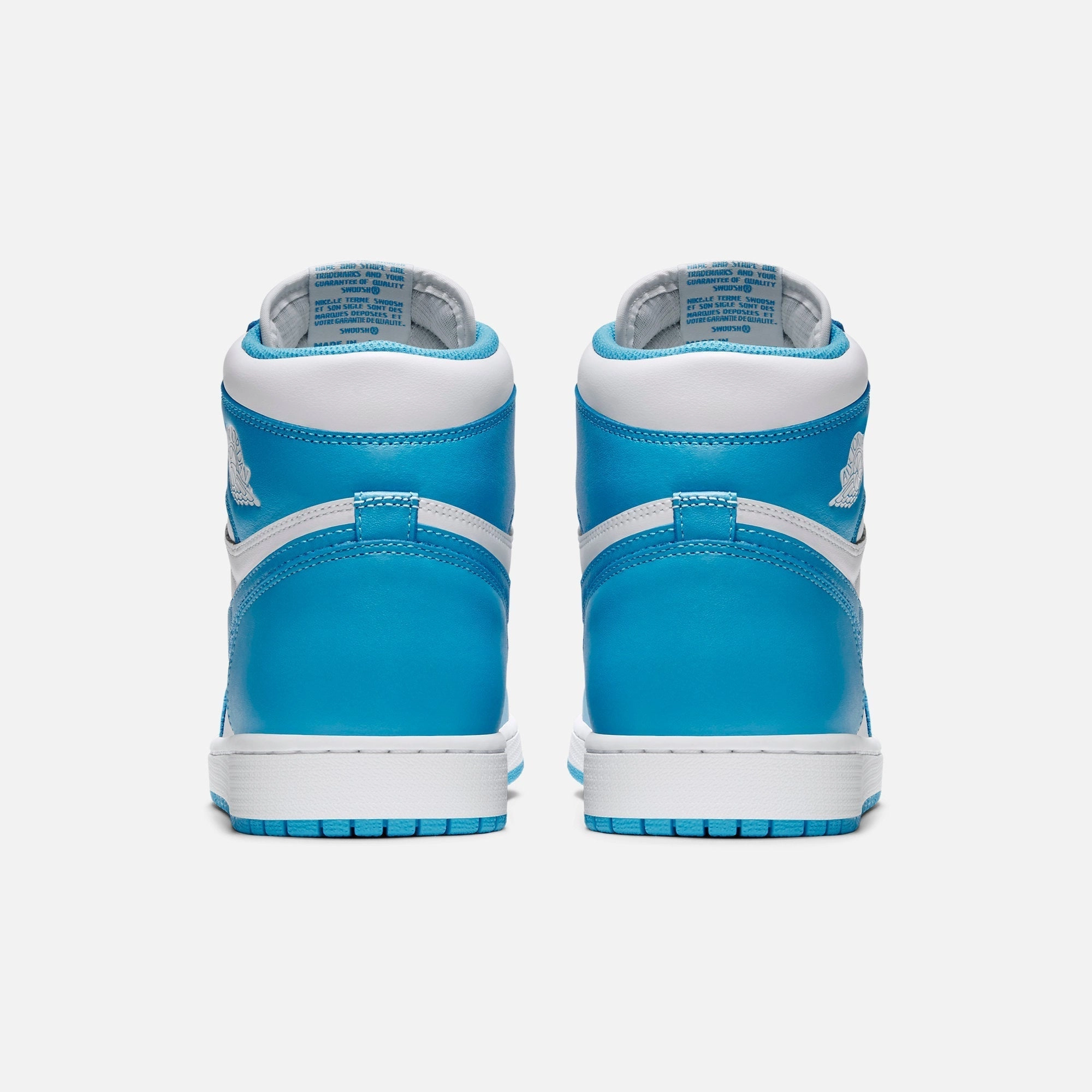 (Men's) Air Jordan 1 Retro High OG 'UNC' (2015) 555088-117 Air Jordan 1 Retro Court Sneakers