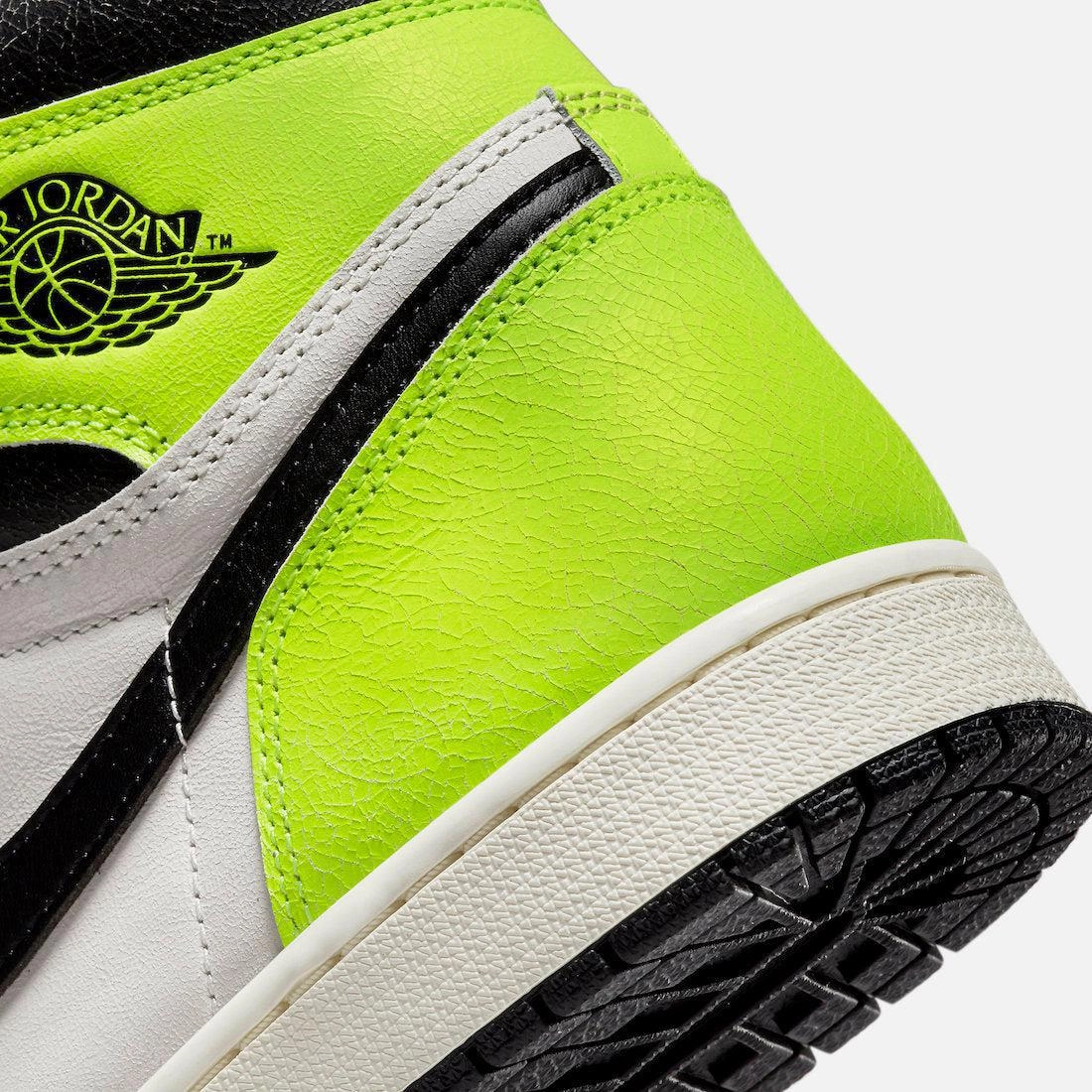 (Men's) Air Jordan 1 Retro High OG 'Visionaire' (2022) 555088-702 Air Jordan 1 Original Colorway Shoes