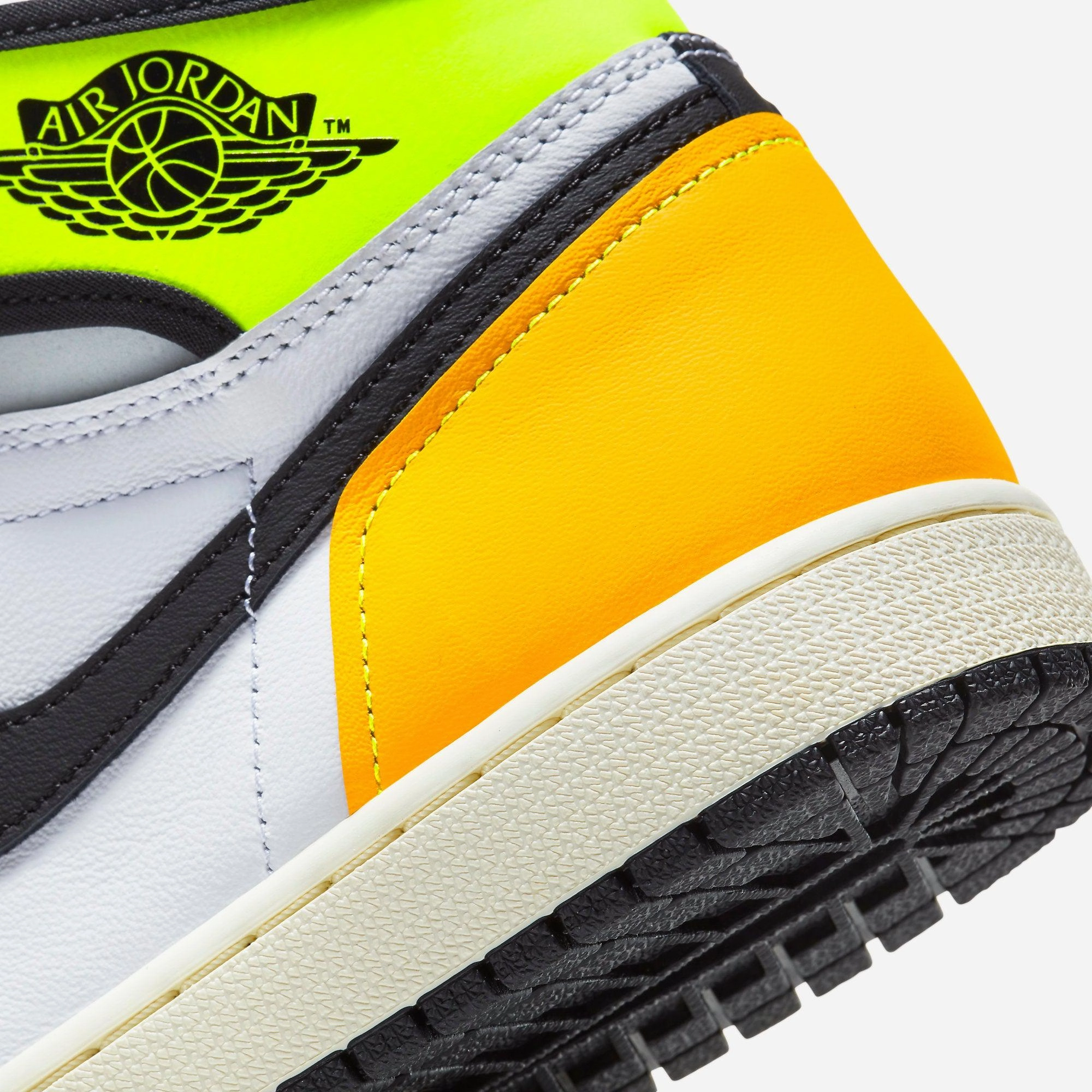 (Men's) Air Jordan 1 Retro High OG 'Volt / Gold' (2021) 555088-118 Air Jordan 1 Original Colorway Shoes