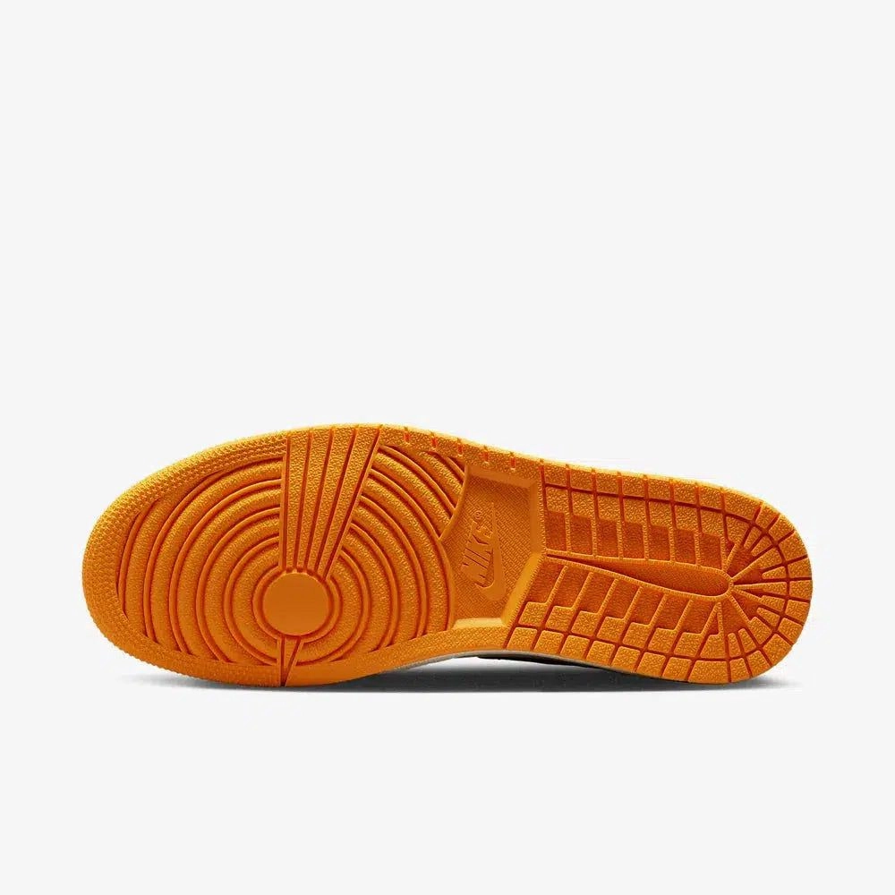 (Men's) Air Jordan 1 Retro High OG 'Yellow Toe' (2022) 555088-711 Air Jordan 1 Original Colorway Shoes