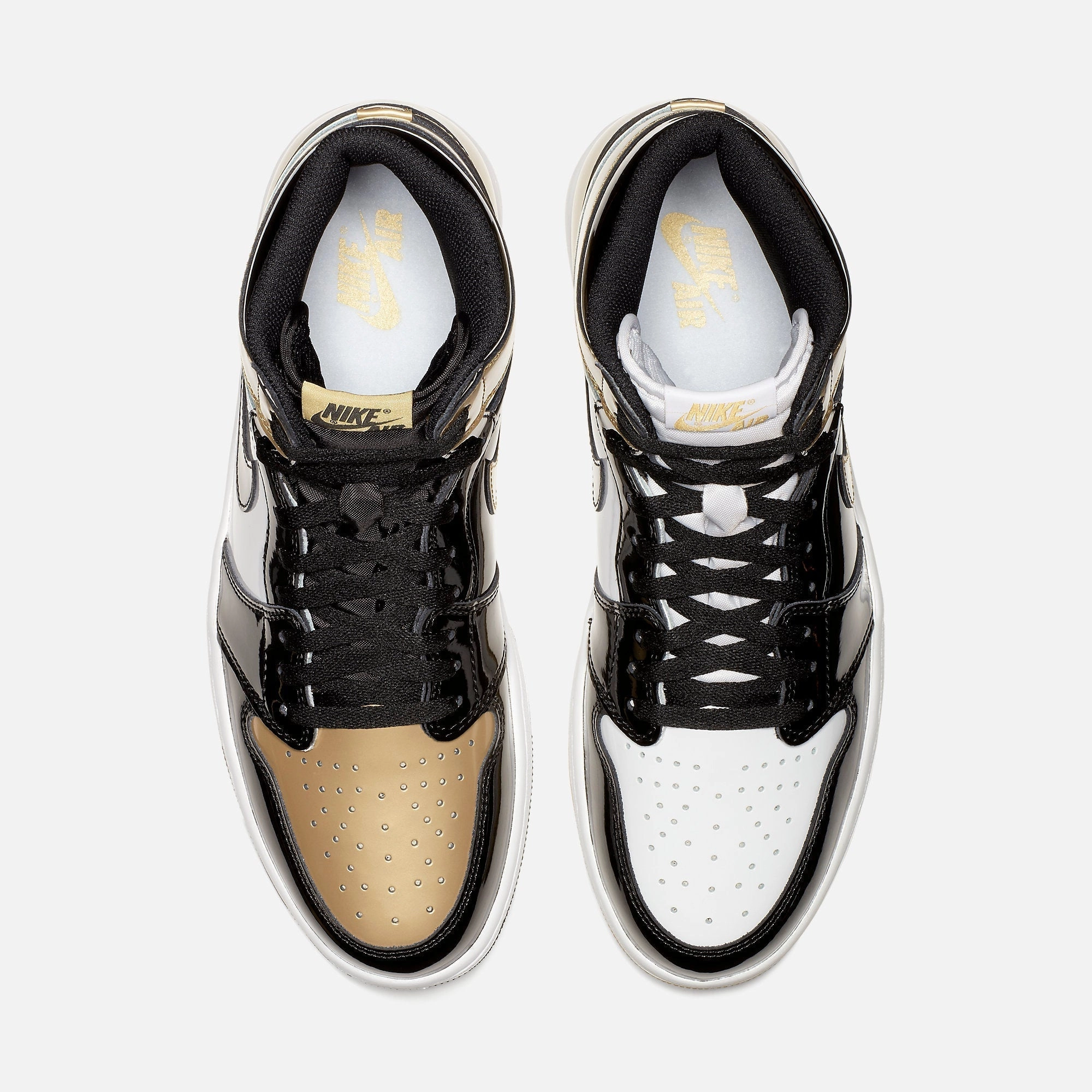 (Men's) Air Jordan 1 Retro High OG NRG x ComplexCon 'Gold Toe Top 3' (2017) 861428-001 Air Jordan 1 Retro Court Sneakers