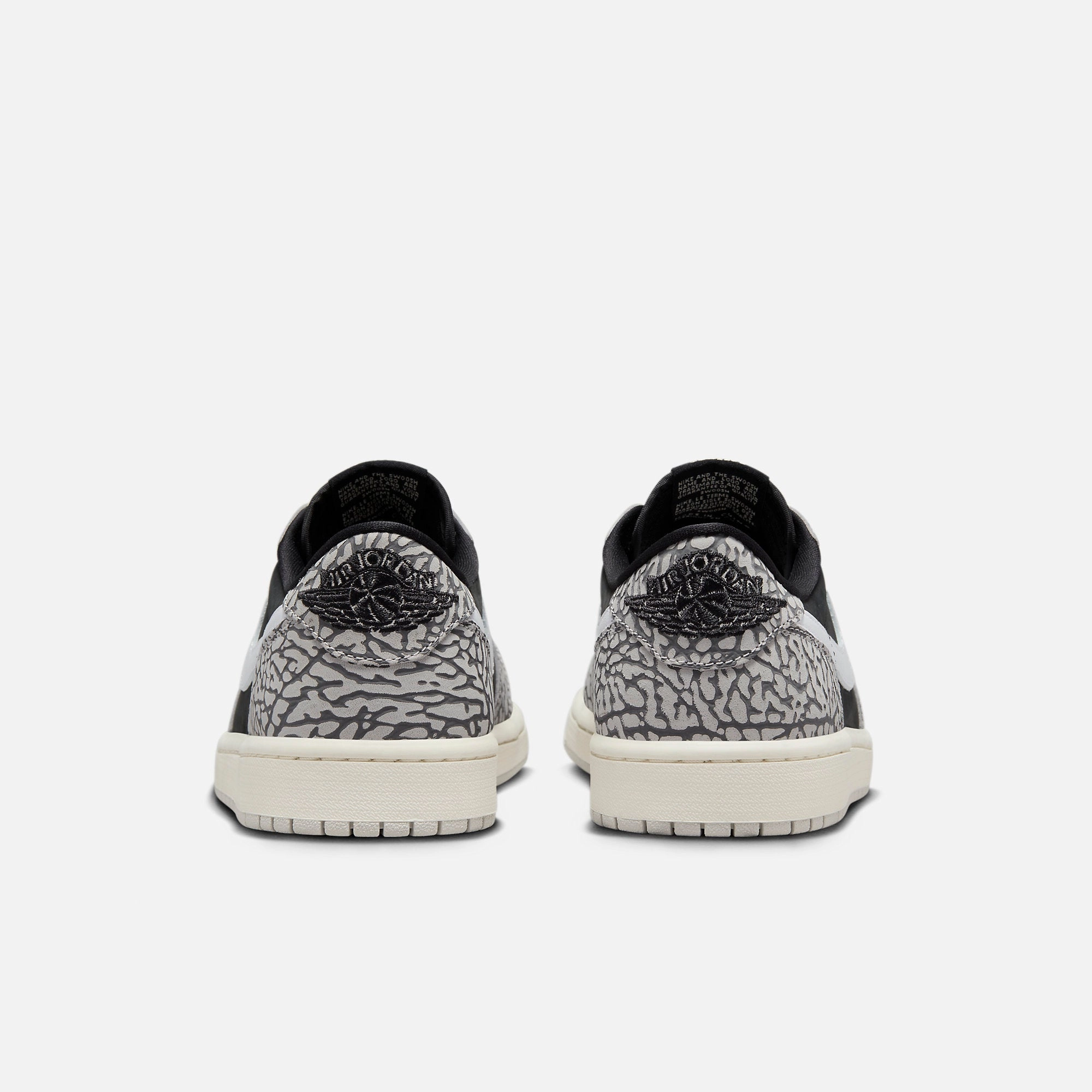 (Men's) Air Jordan 1 Retro Low OG 'Black Cement' (2023) CZ0790-001 Air Jordan 1 Timeless Heritage Shoes