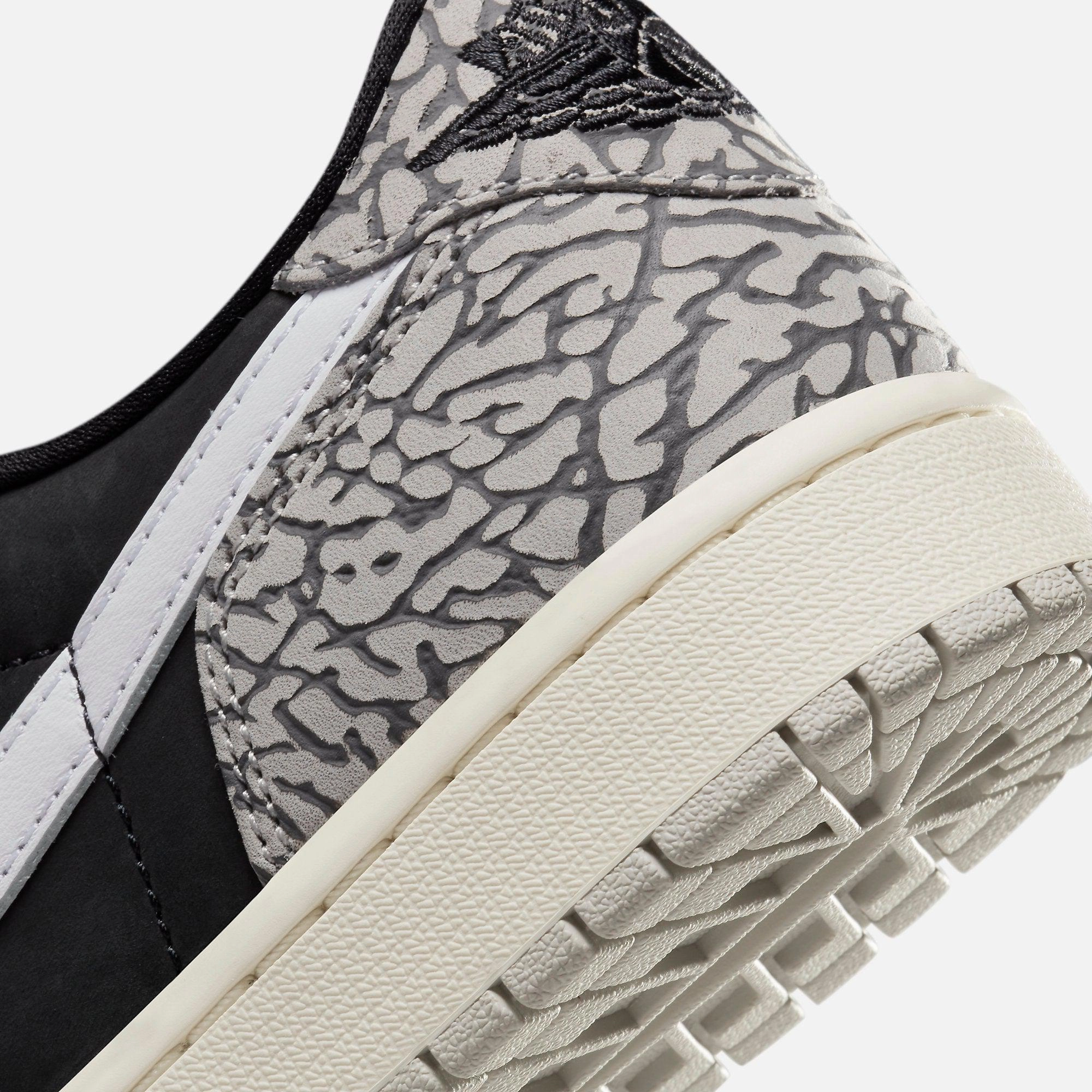 (Men's) Air Jordan 1 Retro Low OG 'Black Cement' (2023) CZ0790-001 Air Jordan 1 Timeless Heritage Shoes