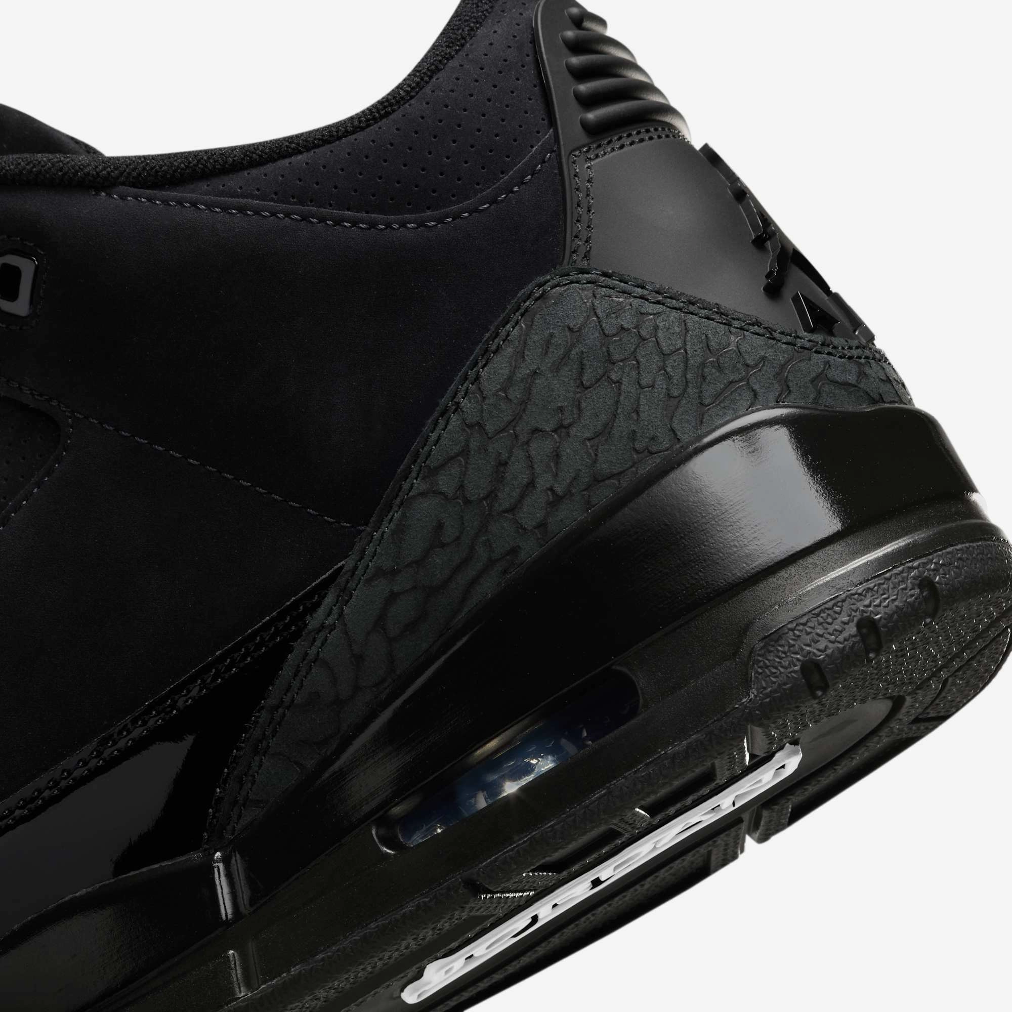 (Men's) Air Jordan 3 Retro 'Black Cat' (2025) CT8532-001 Air Jordan 3 Retro Throwback Sneakers