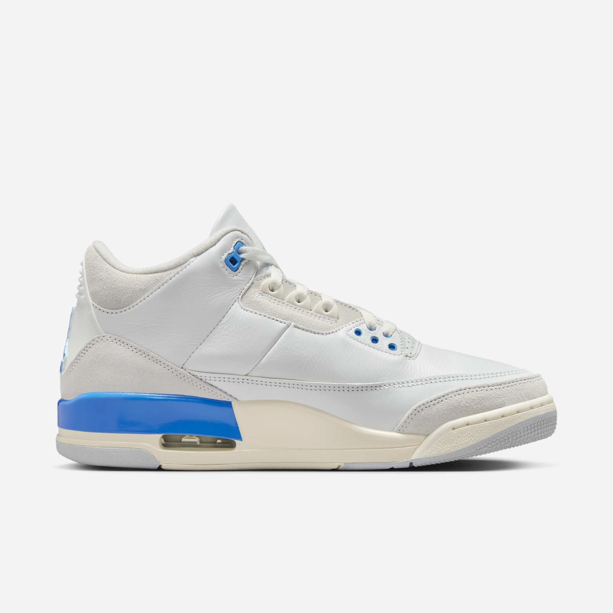 (Men's) Air Jordan 3 Retro 'Lucky Shorts / Hydrogen Blue' (2025) CT8532-101 Air Jordan 3 Retro Throwback Sneakers