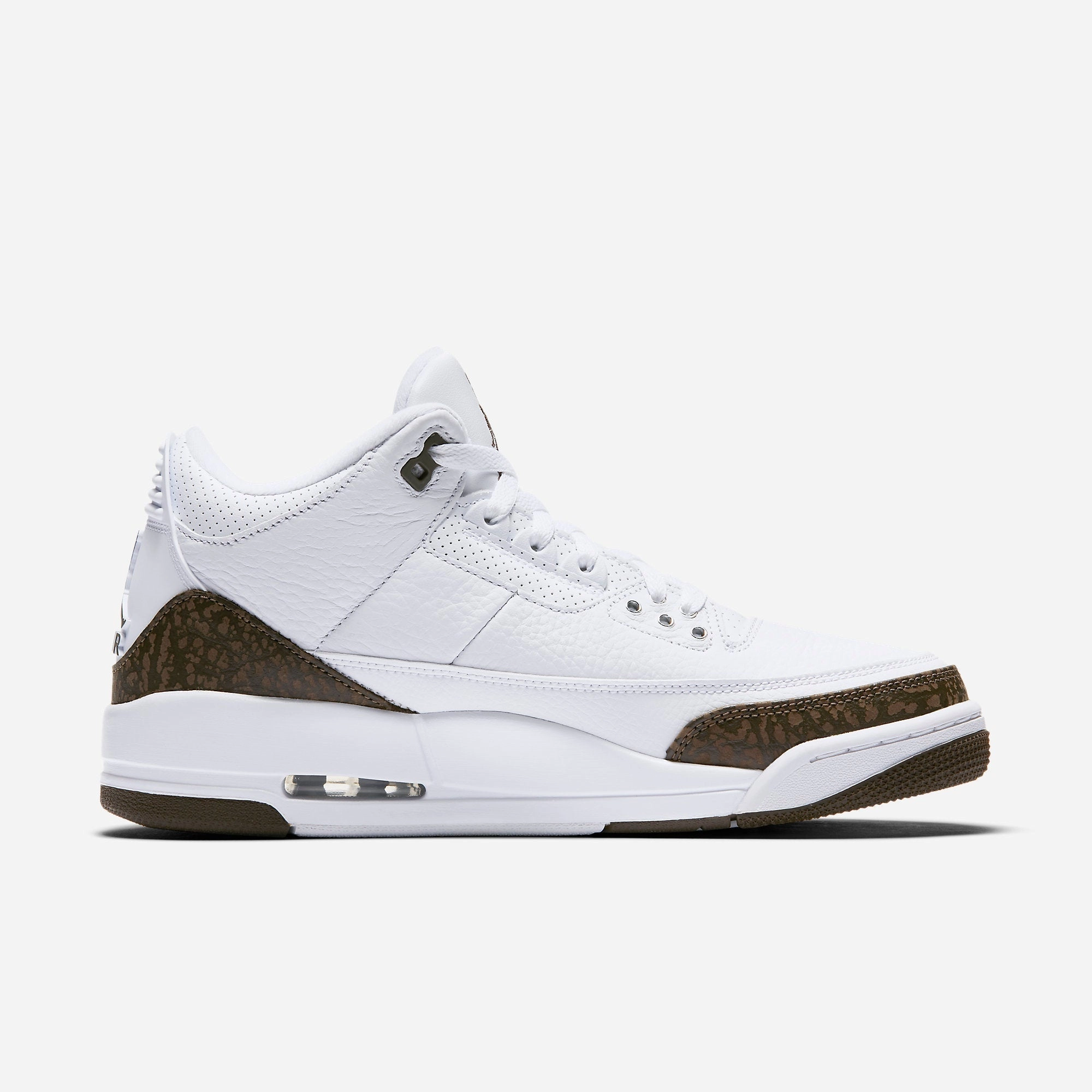 (Men's) Air Jordan 3 Retro 'Mocha' (2018) 136064-122 Air Jordan 3 Retro Throwback Sneakers