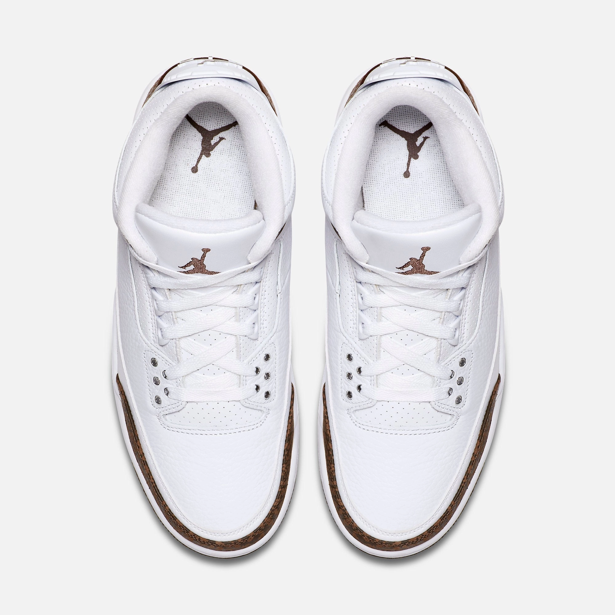 (Men's) Air Jordan 3 Retro 'Mocha' (2018) 136064-122 Air Jordan 3 Retro Throwback Sneakers