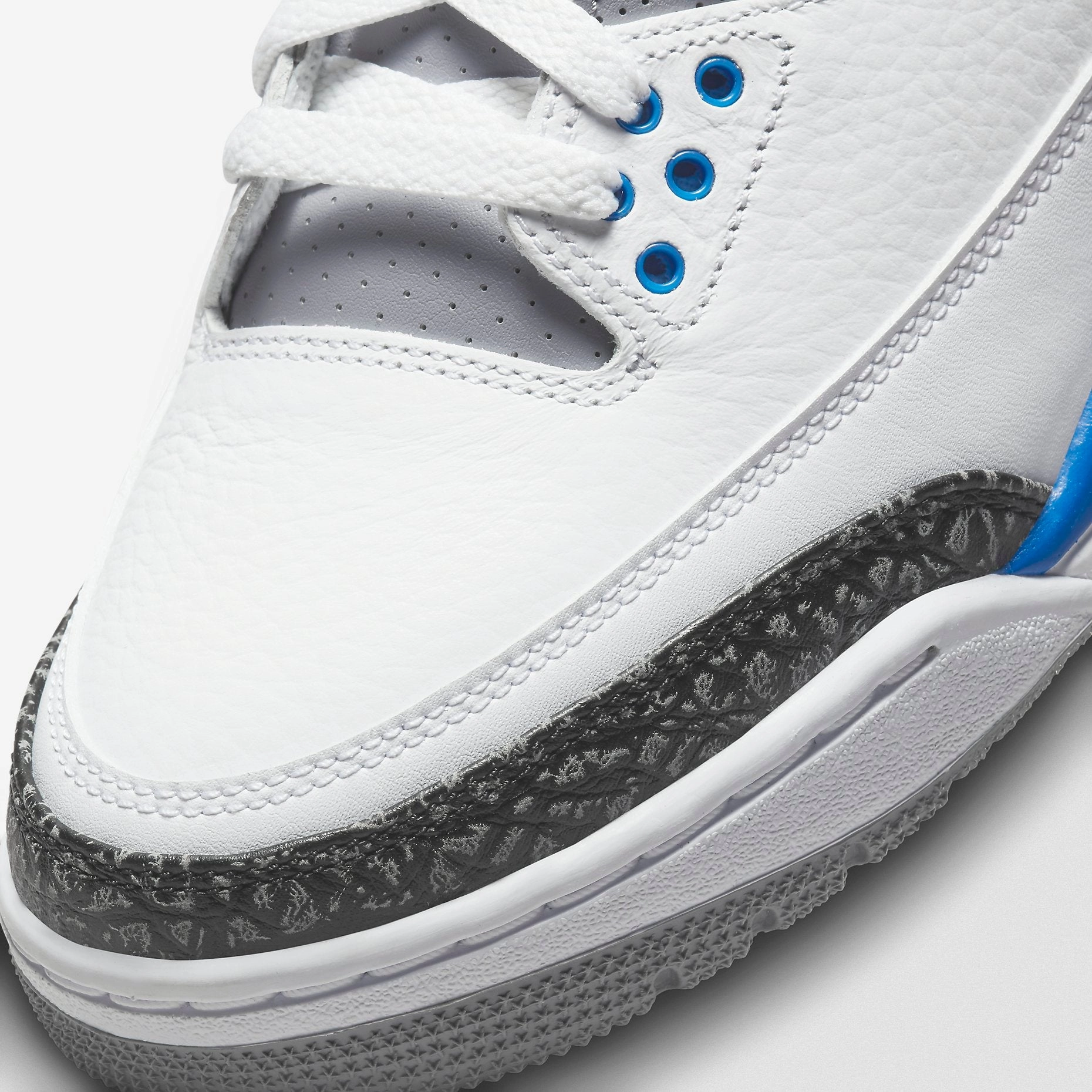 (Men's) Air Jordan 3 Retro 'Racer Blue' (2021) CT8532-145 Air Jordan 3 Retro Throwback Sneakers