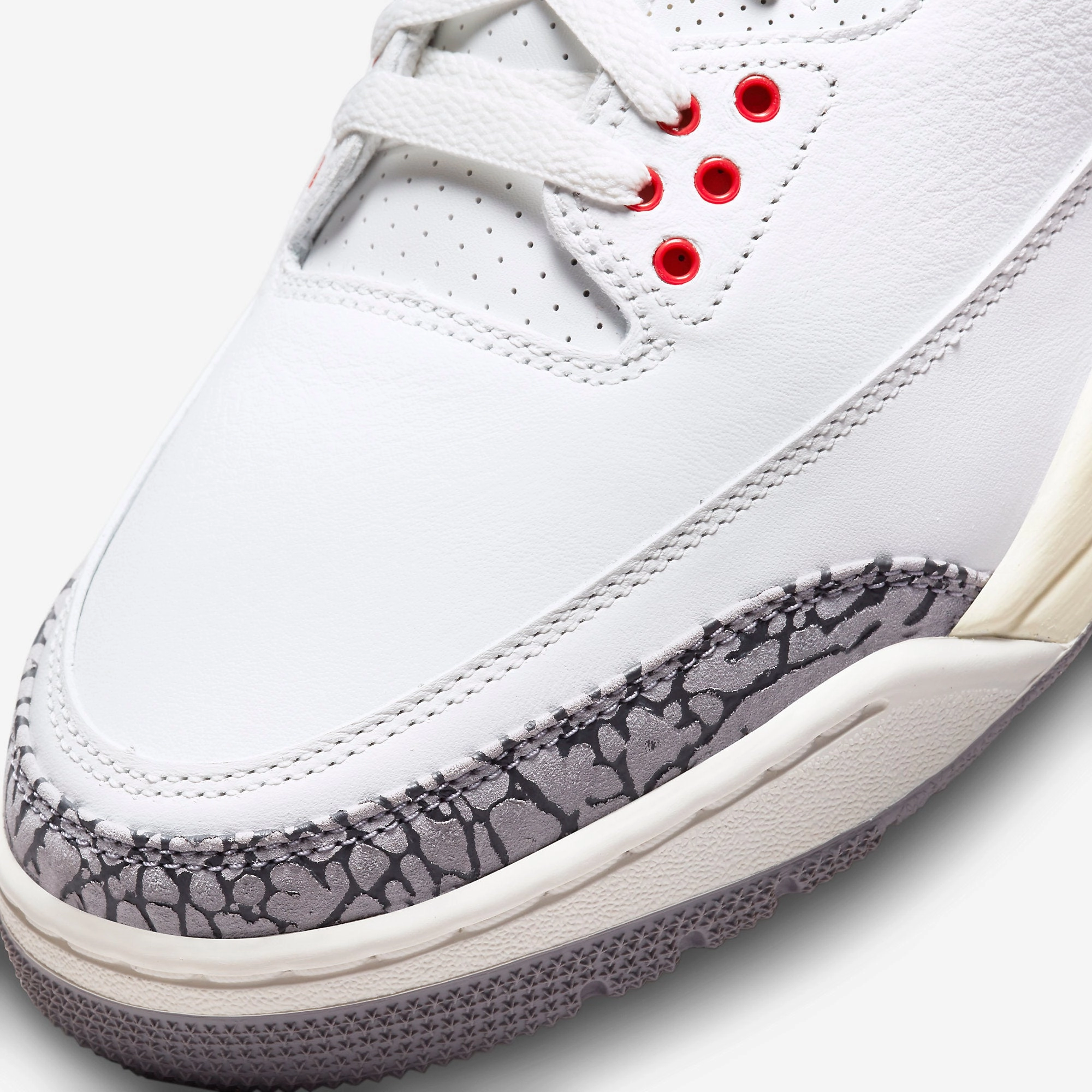 (Men's) Air Jordan 3 Retro 'Reimagined White Cement' (2023) DN3707-100 Air Jordan 3 Retro Throwback Sneakers