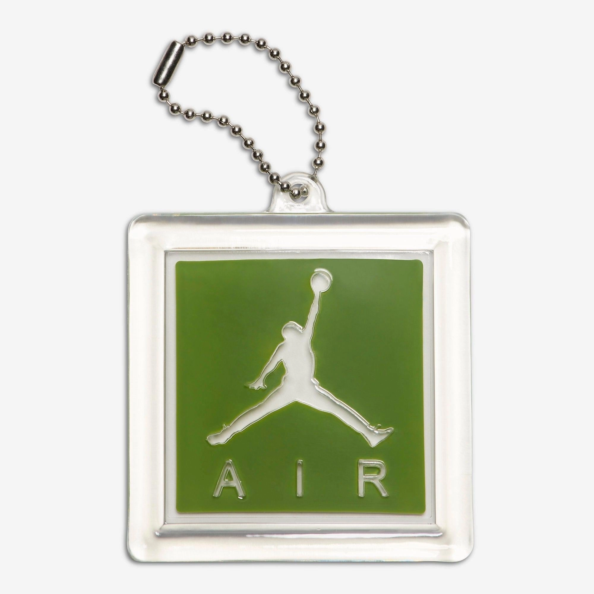 (Men's) Air Jordan 3 Retro 'Tinker Hatfield Chlorophyll' (2018) 136064-006 Air Jordan 3 Retro Throwback Sneakers