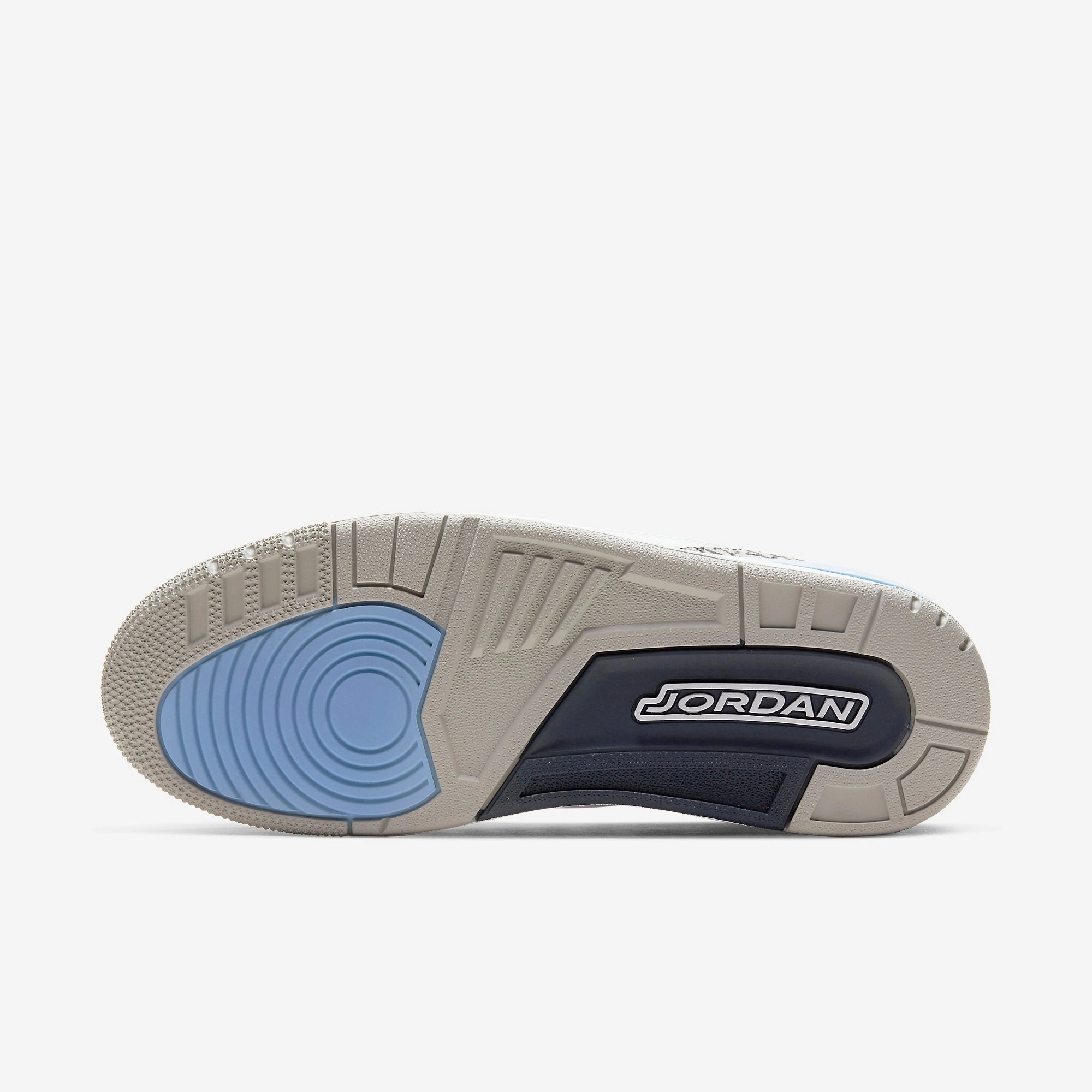 (Men's) Air Jordan 3 Retro 'UNC' (2020) CT8532-104 Air Jordan 3 Retro Throwback Sneakers