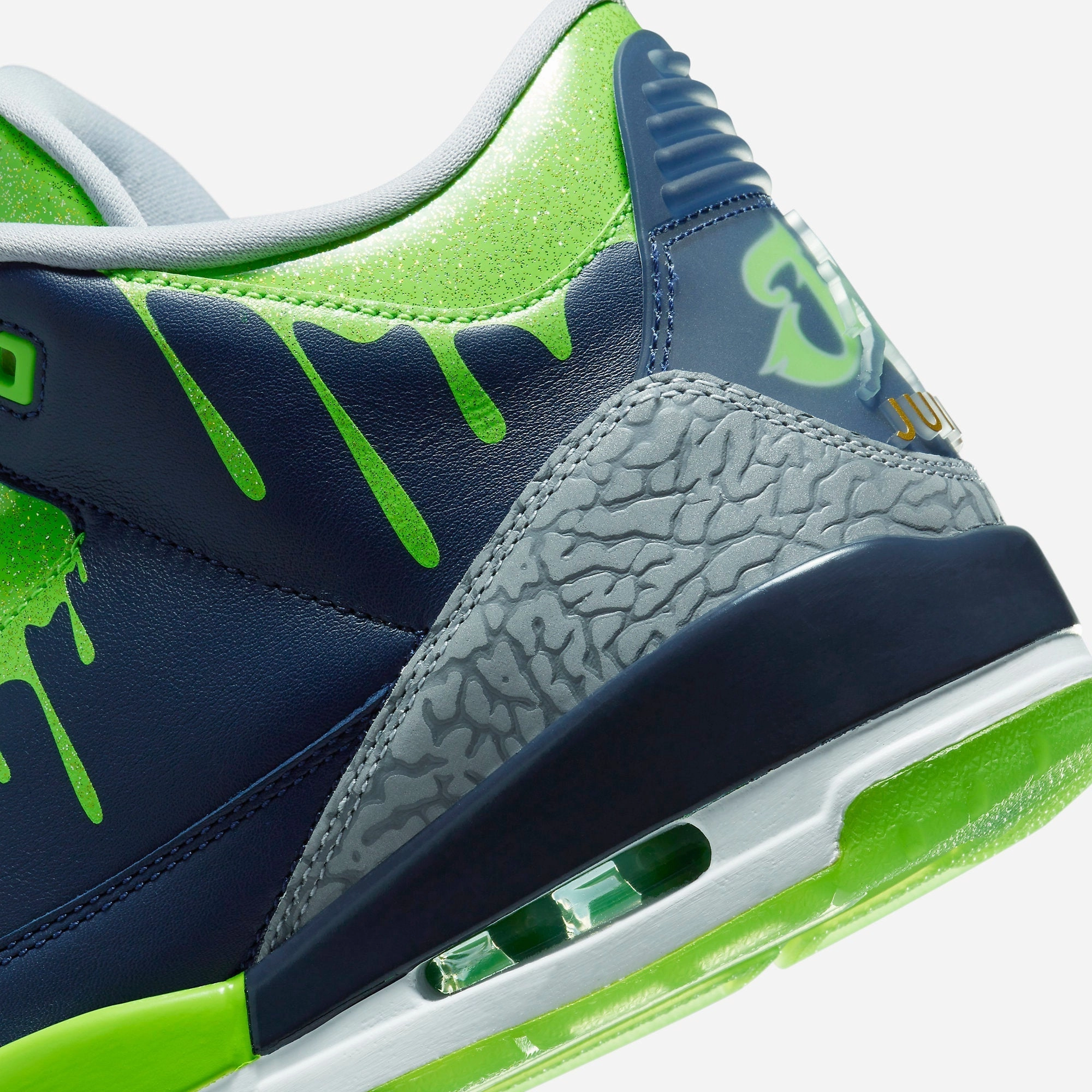 (Men's) Air Jordan 3 Retro DB XIX x Hugo Covarrubias 'Doernbecher' (2023) FZ3030-919 Air Jordan 3 Retro Throwback Sneakers