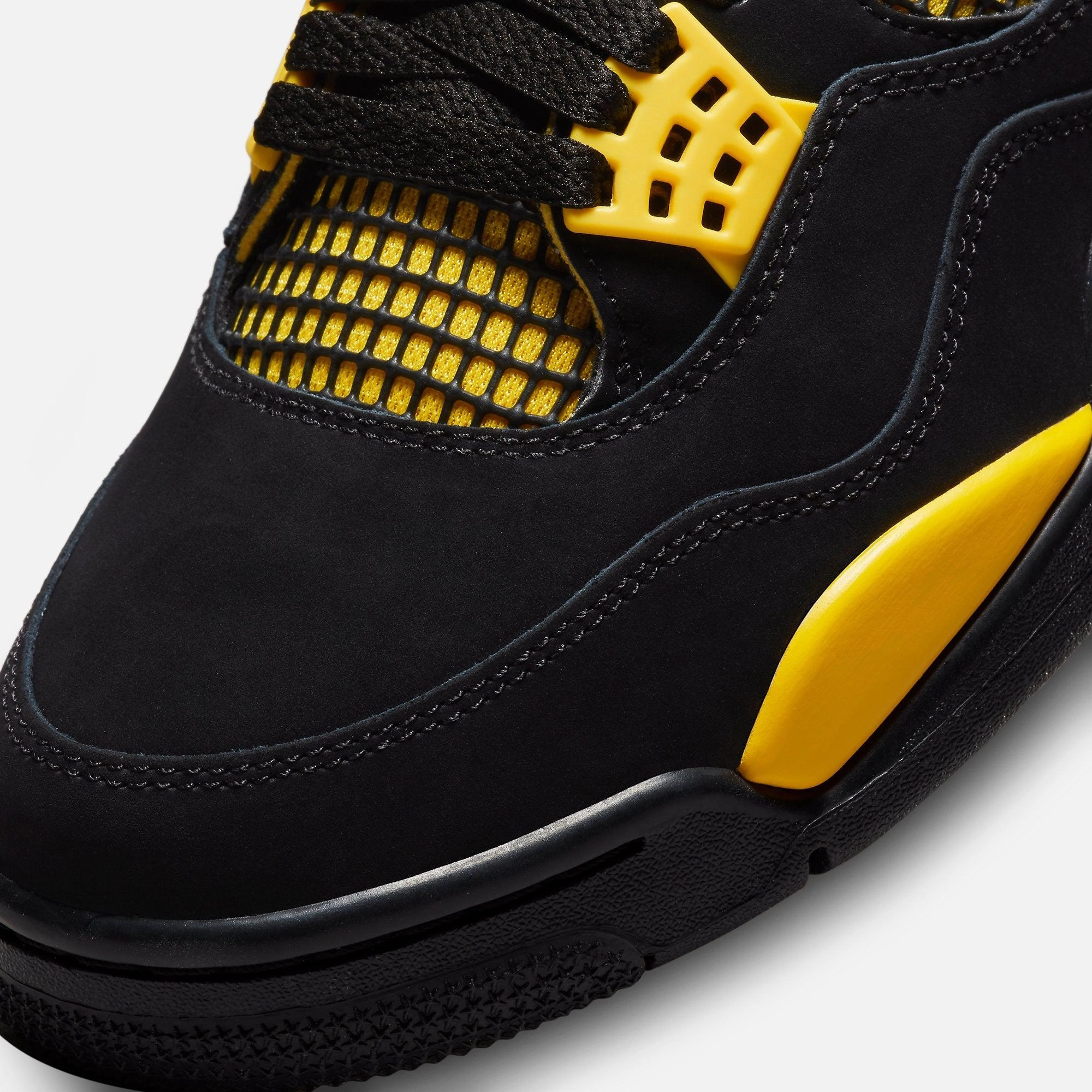 (Men's) Air Jordan 4 Retro 'Thunder' (2023) DH6927-017 Air Jordan 4 Visible Air Unit Sneakers