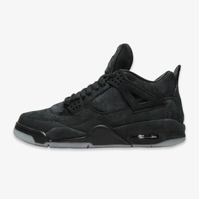(Men's) Air Jordan 4 Retro x Kaws 'Black' (2017) 930155-001 Air Jordan 4 sneakers with visible air unit