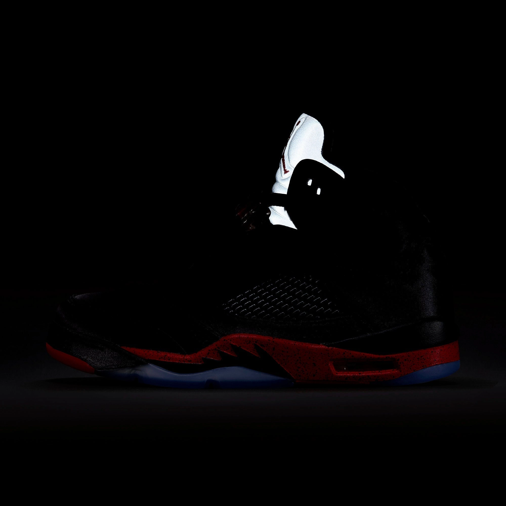 (Men's) Air Jordan 5 Retro 'Satin Bred' (2018) 136027-006 Air Jordan 5 Mesh Panel Basketball Shoes